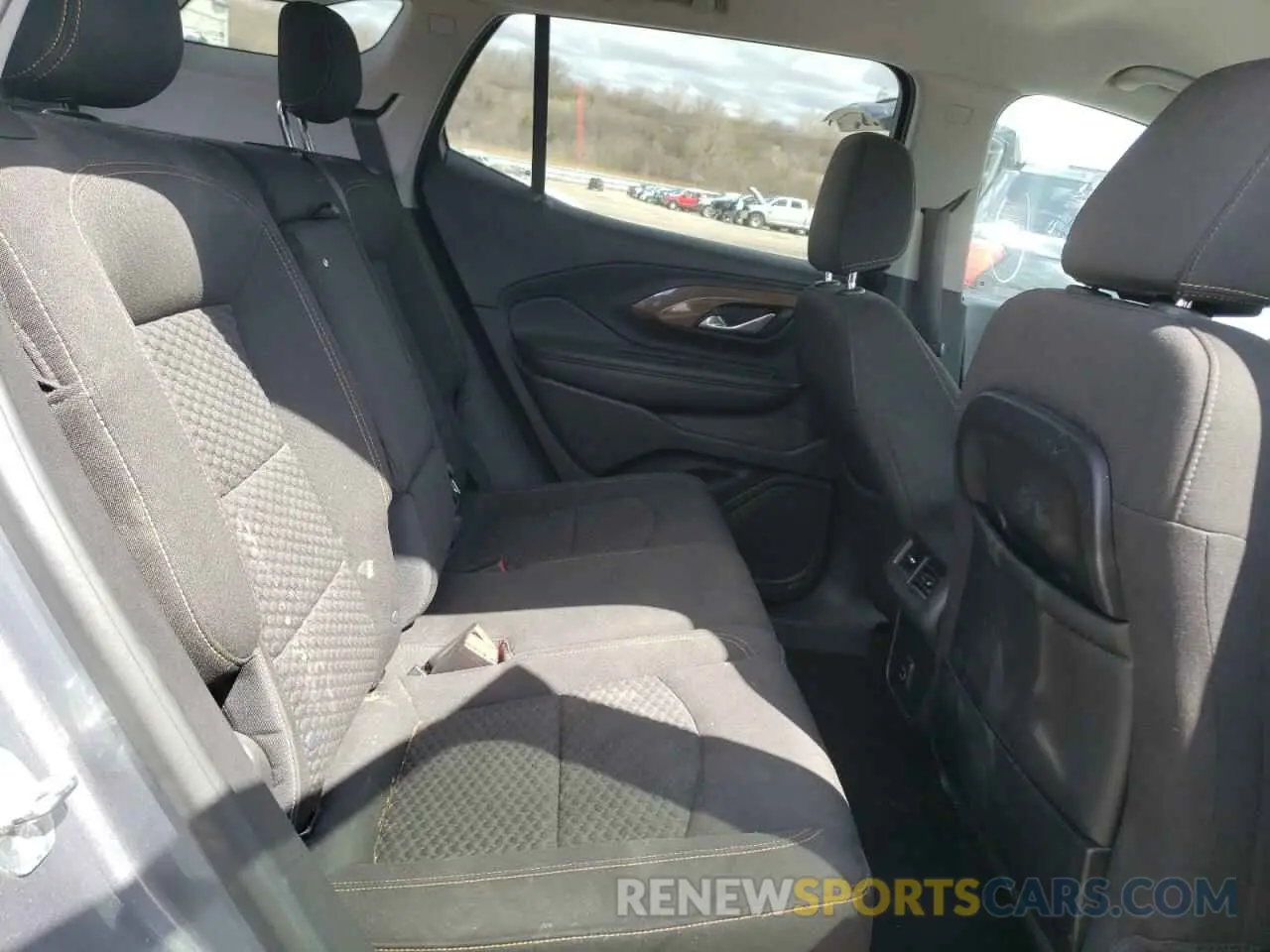 11 fotografías del automóvil dañado 3GKALMEV1KL356278 GMC TERRAIN 2019