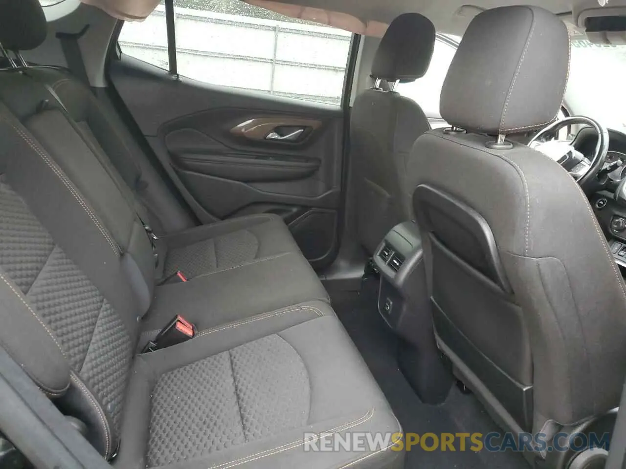 12 fotografías del automóvil dañado 3GKALMEV1KL383545 GMC TERRAIN 2019