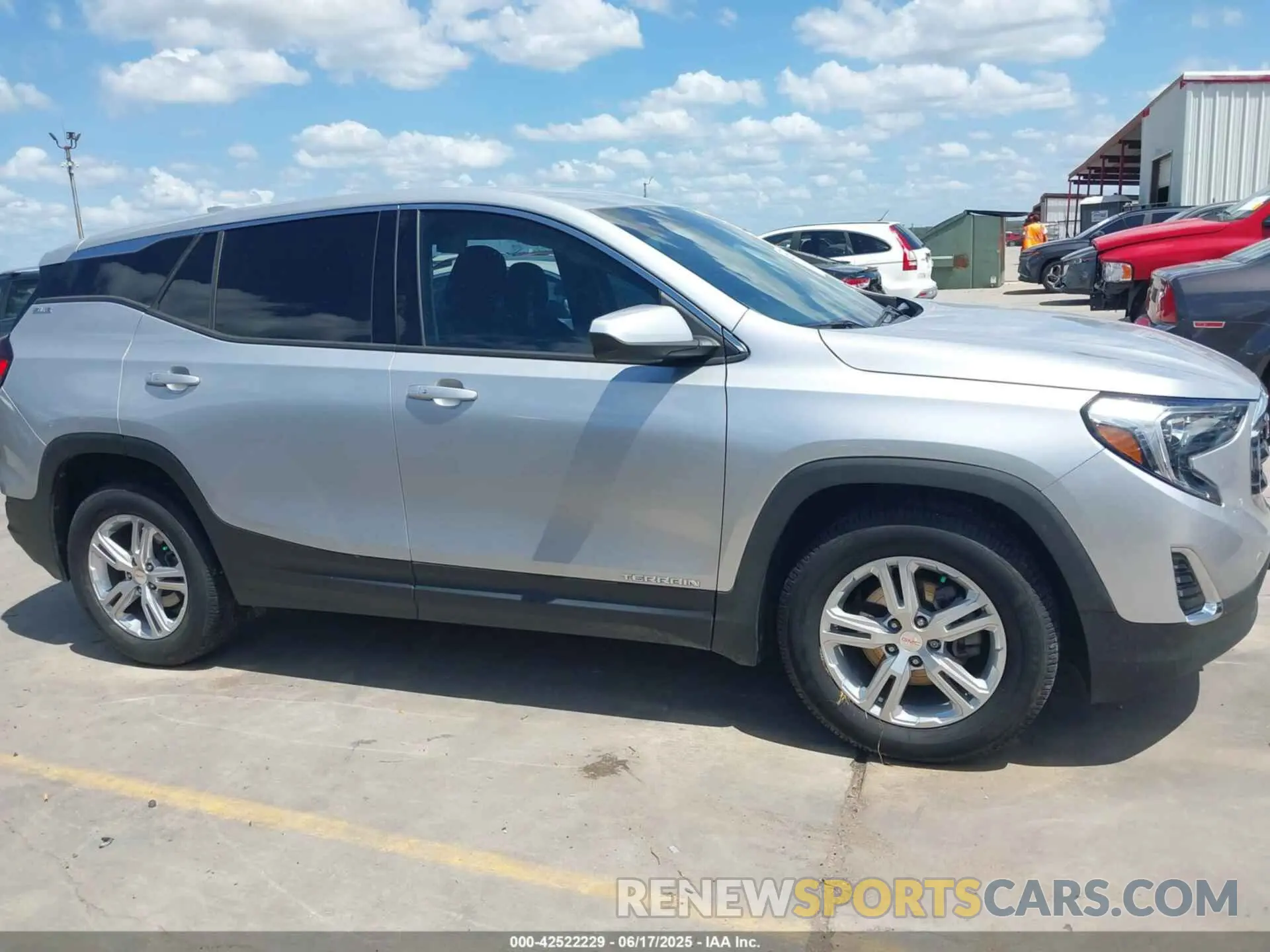 13 fotografías del automóvil dañado 3GKALMEV2KL376605 GMC TERRAIN 2019