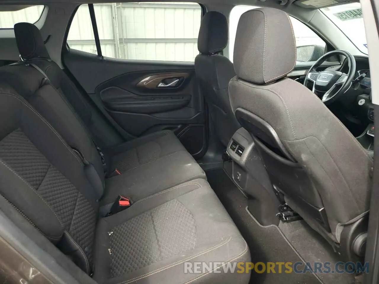 11 fotografías del automóvil dañado 3GKALMEV3KL169575 GMC TERRAIN 2019