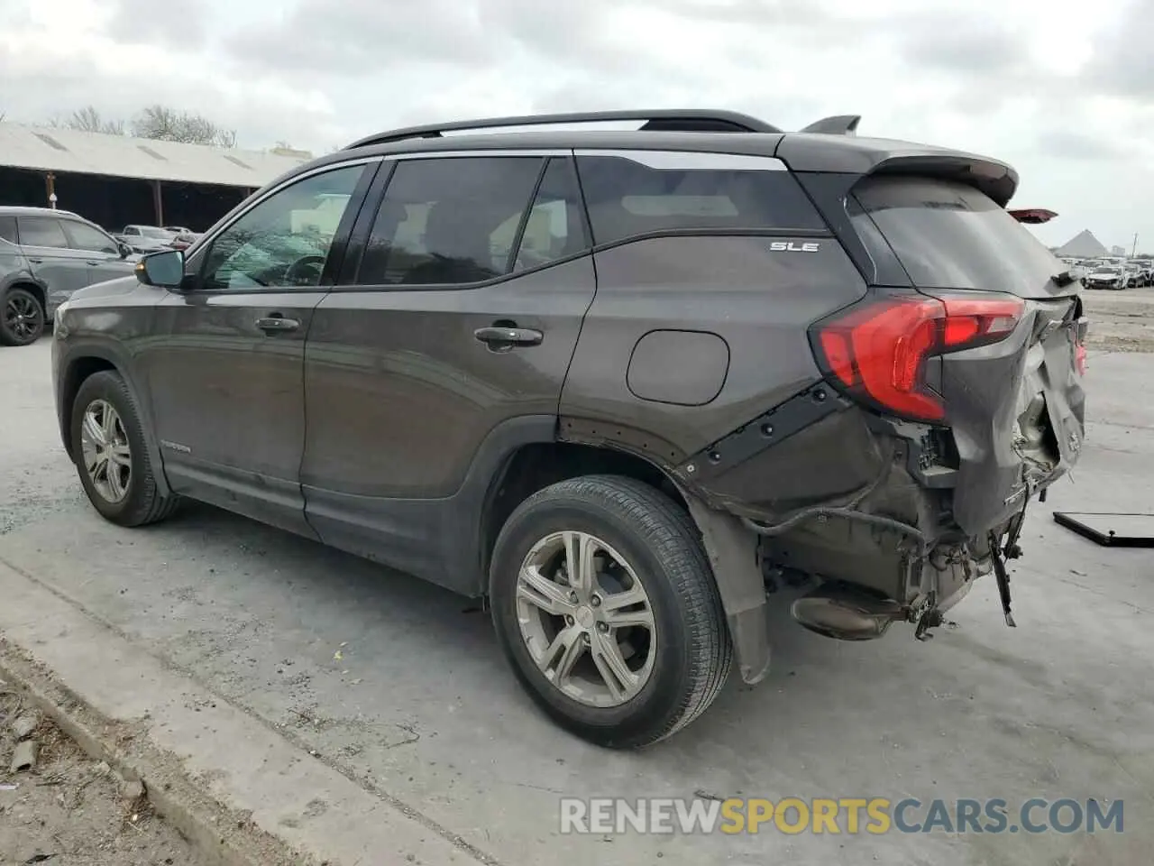2 fotografías del automóvil dañado 3GKALMEV3KL169575 GMC TERRAIN 2019