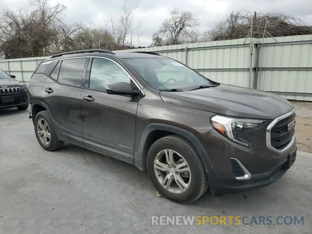 4 fotografías del automóvil dañado 3GKALMEV3KL169575 GMC TERRAIN 2019