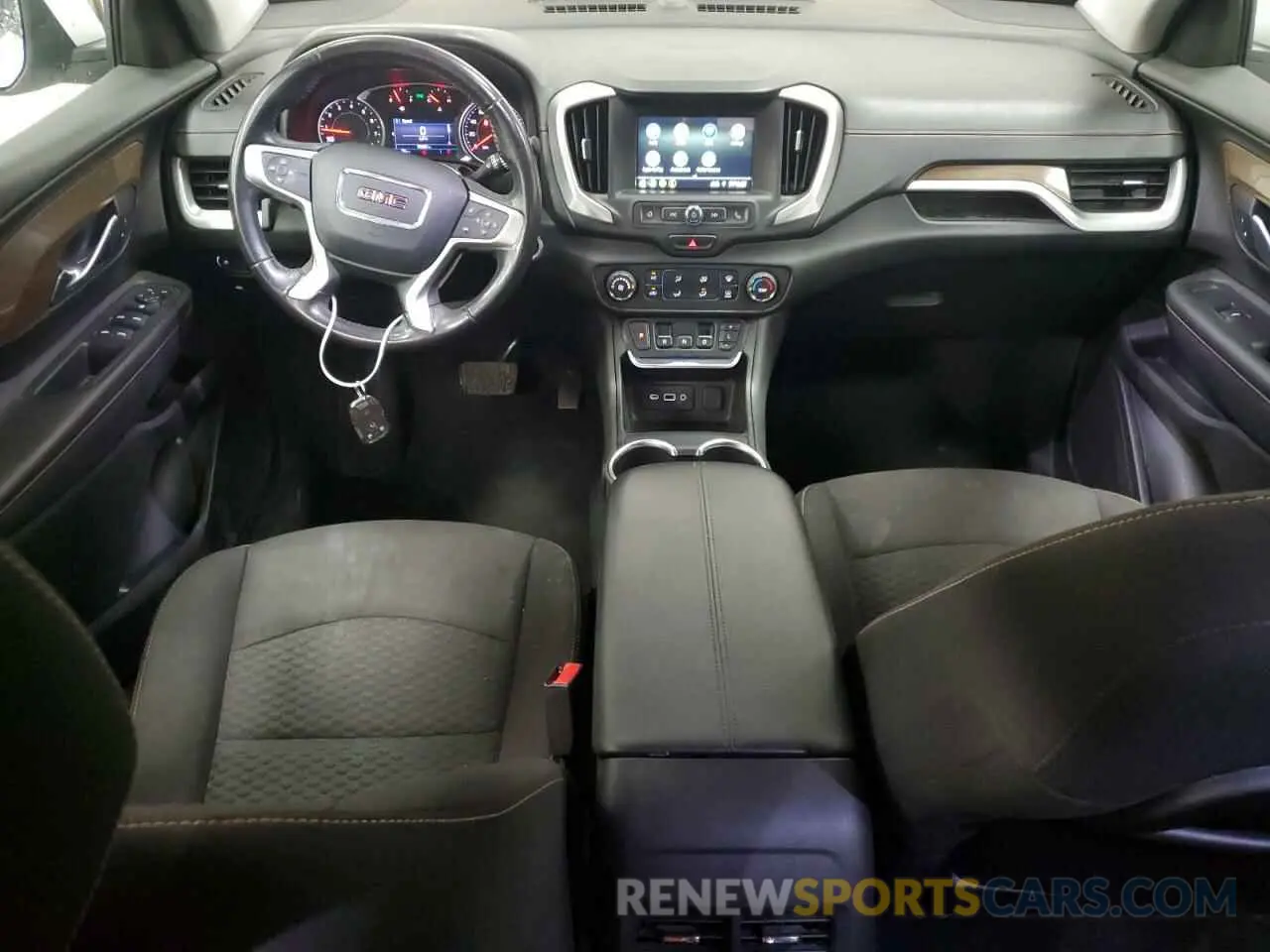 8 fotografías del automóvil dañado 3GKALMEV4KL163445 GMC TERRAIN 2019