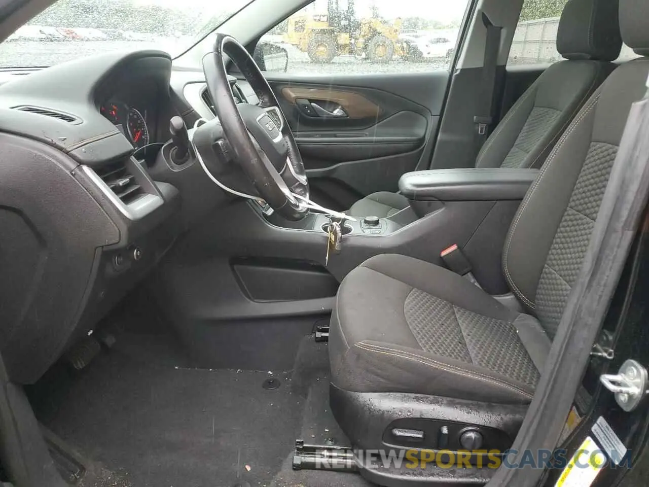 7 fotografías del automóvil dañado 3GKALMEV4KL199717 GMC TERRAIN 2019