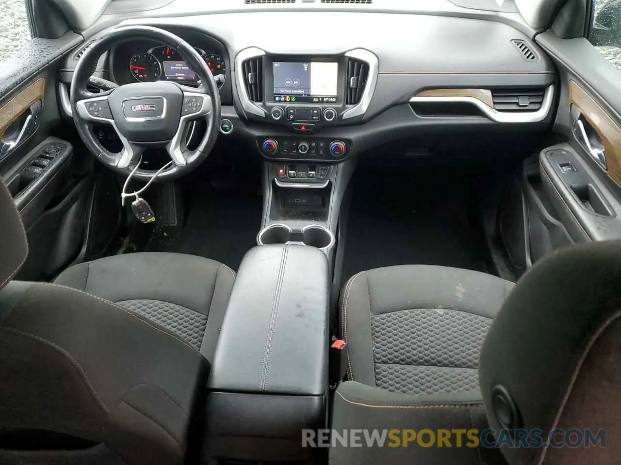 8 fotografías del automóvil dañado 3GKALMEV4KL199717 GMC TERRAIN 2019