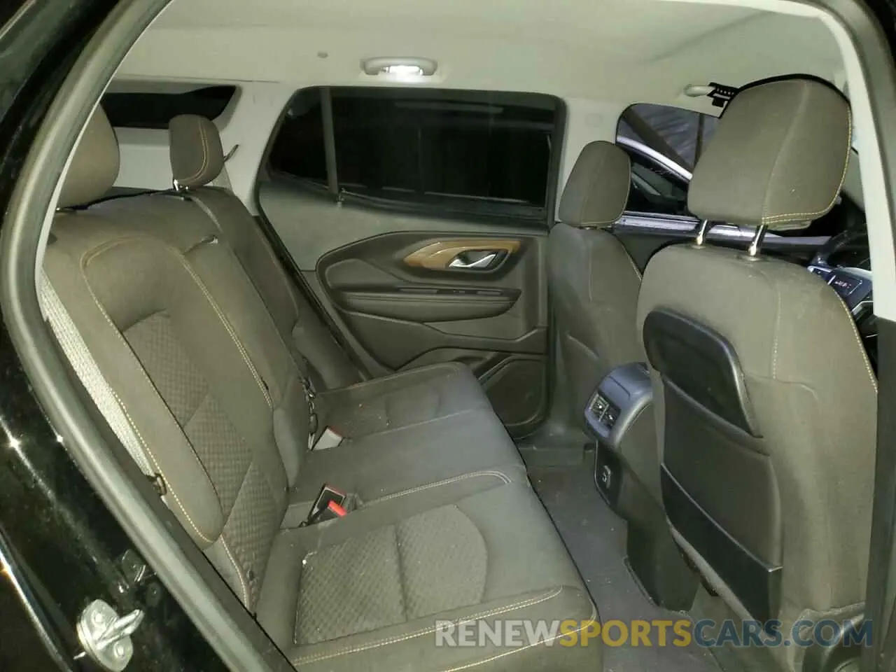 11 fotografías del automóvil dañado 3GKALMEV4KL291703 GMC TERRAIN 2019
