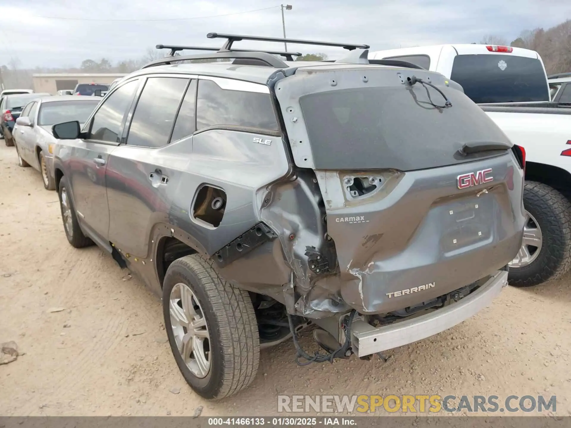 3 fotografías del automóvil dañado 3GKALMEV4KL343461 GMC TERRAIN 2019
