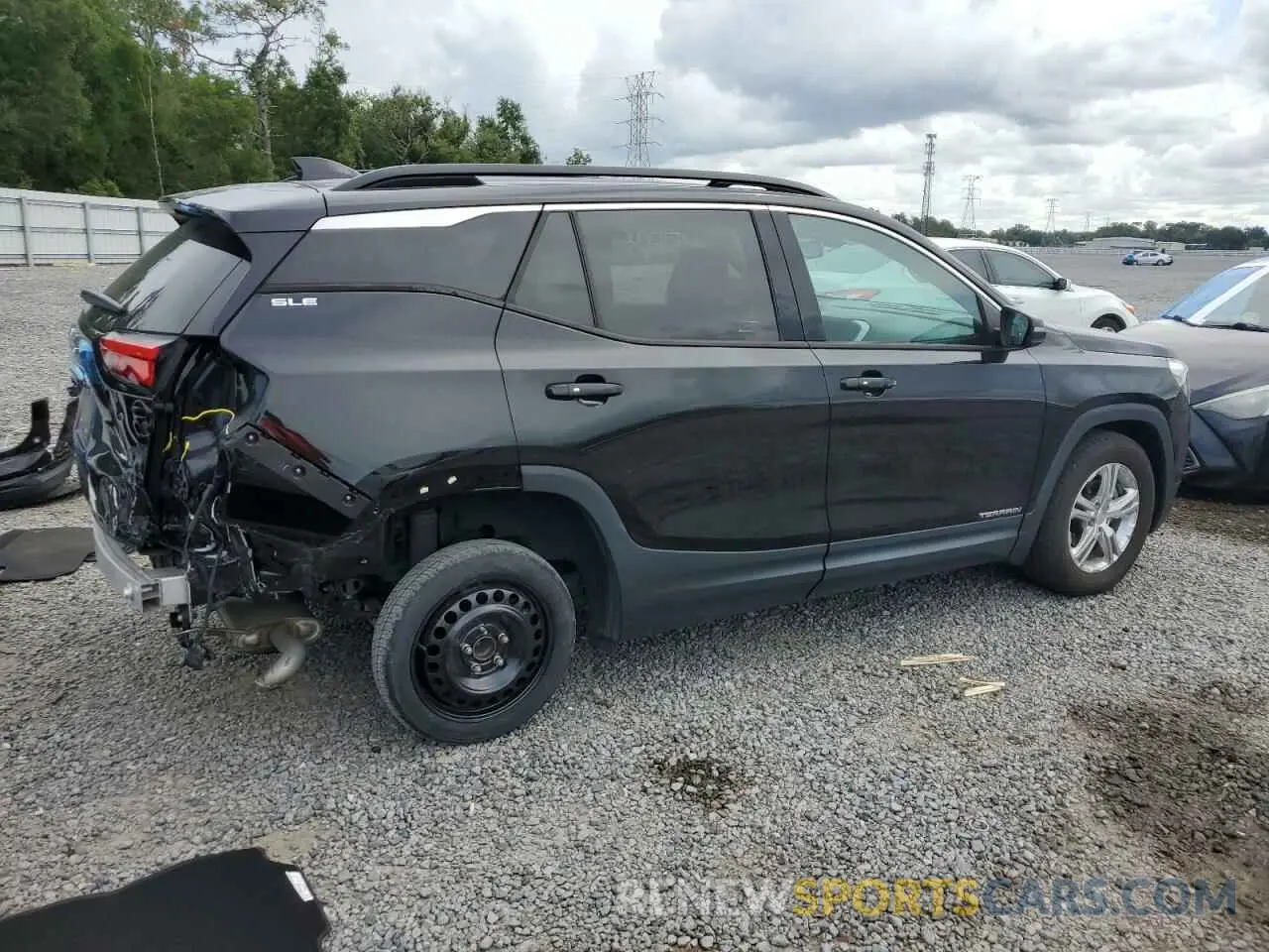 3 fotografías del automóvil dañado 3GKALMEV5KL193831 GMC TERRAIN 2019