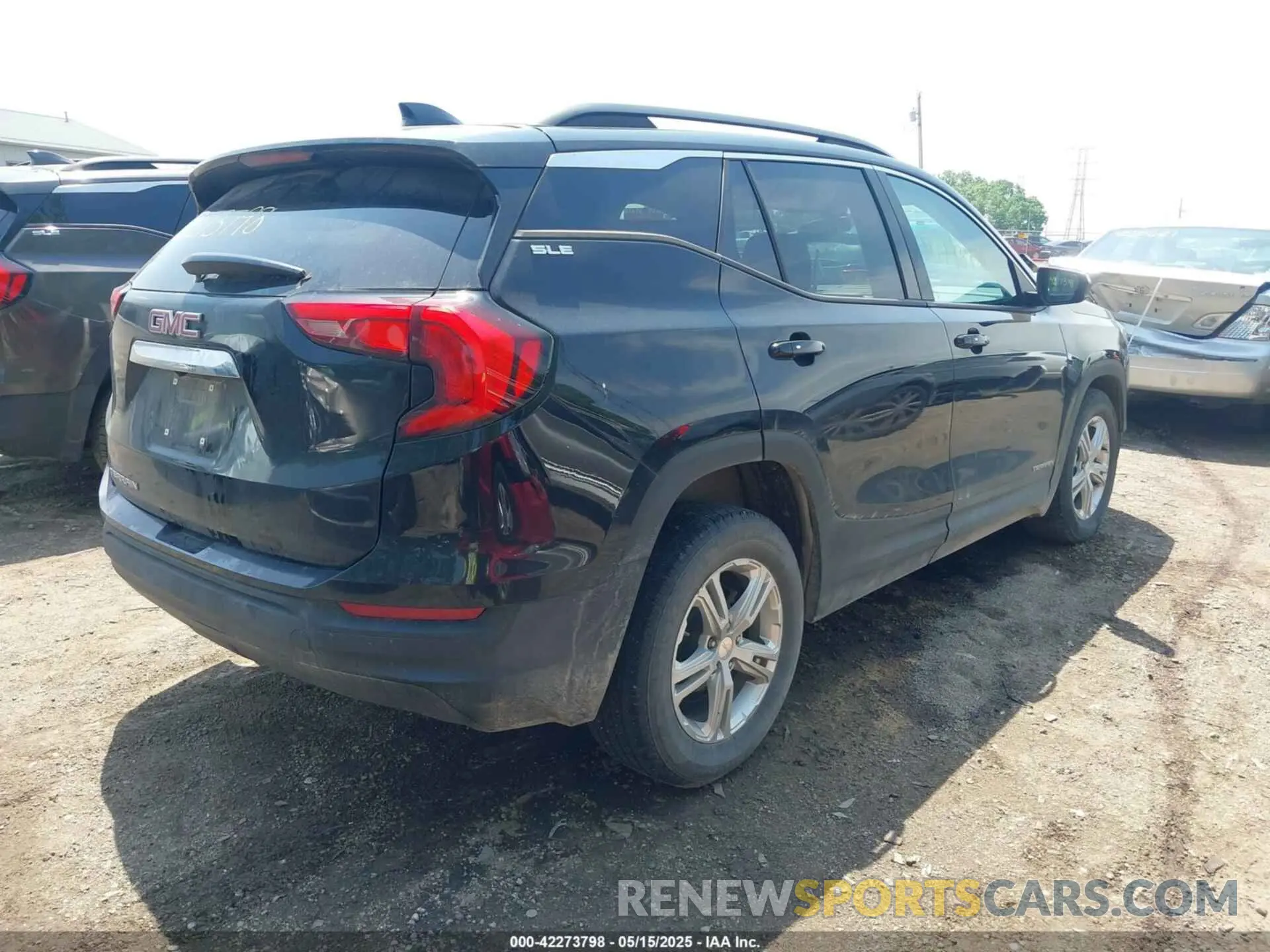 4 fotografías del automóvil dañado 3GKALMEV5KL322294 GMC TERRAIN 2019