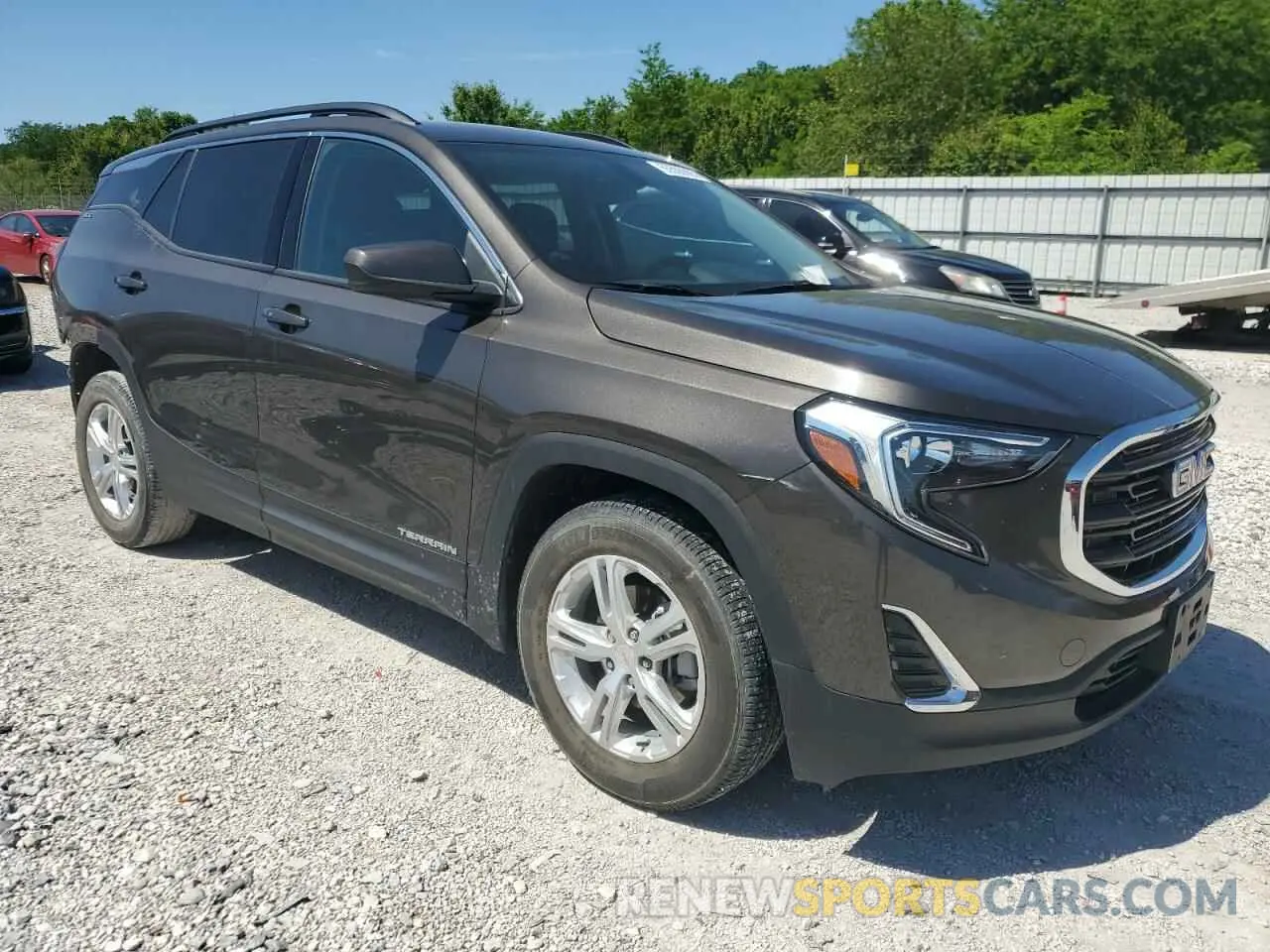 4 fotografías del automóvil dañado 3GKALMEV6KL346636 GMC TERRAIN 2019