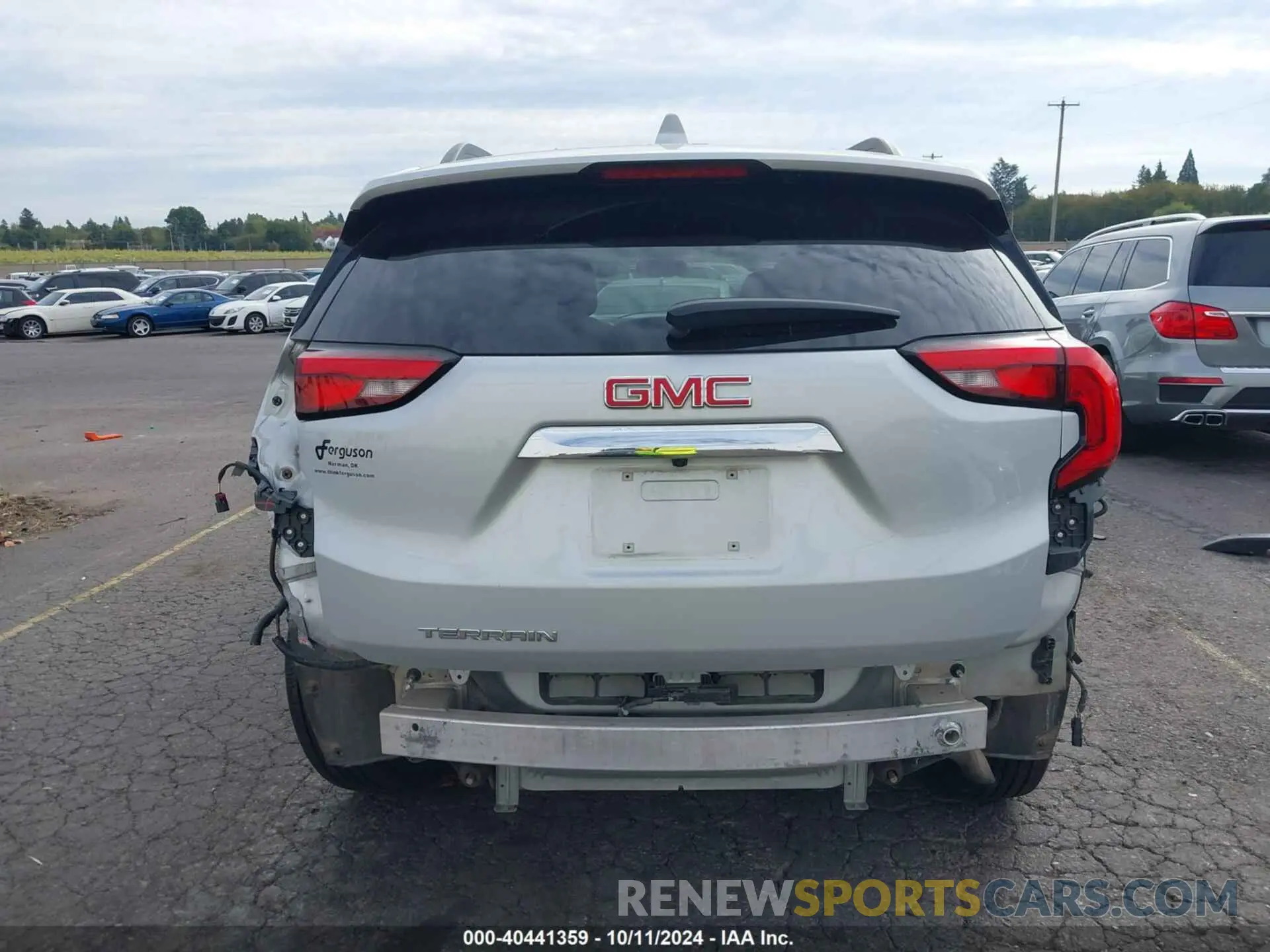 17 fotografías del automóvil dañado 3GKALMEV7KL162970 GMC TERRAIN 2019