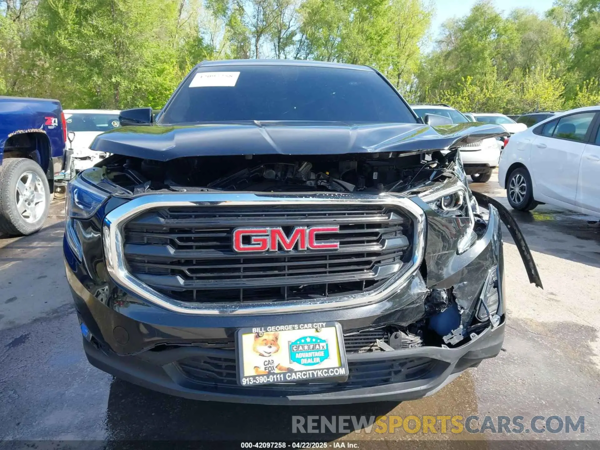 12 fotografías del automóvil dañado 3GKALMEV8KL207883 GMC TERRAIN 2019