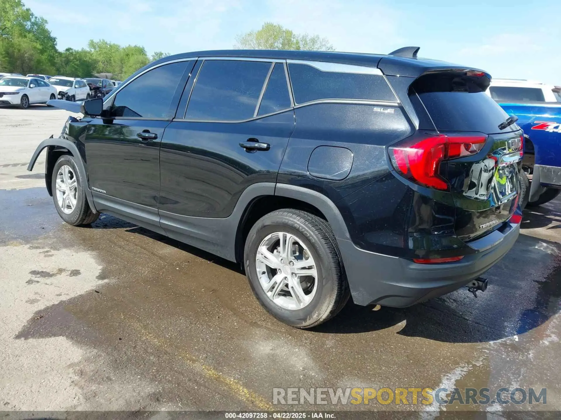3 fotografías del automóvil dañado 3GKALMEV8KL207883 GMC TERRAIN 2019