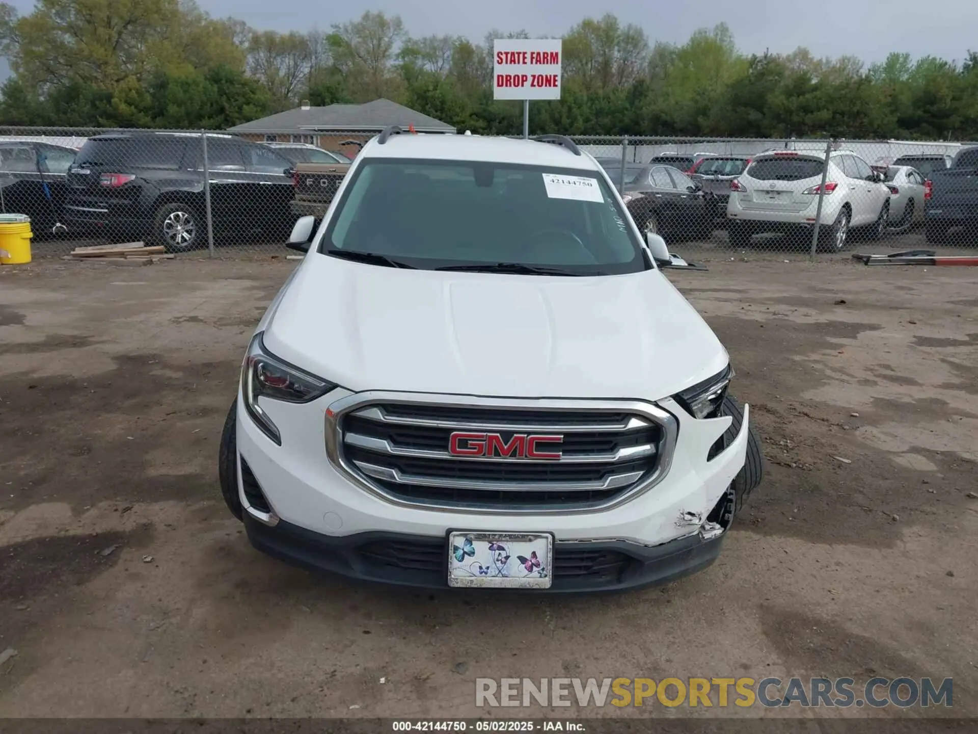 12 fotografías del automóvil dañado 3GKALMEV9KL288361 GMC TERRAIN 2019