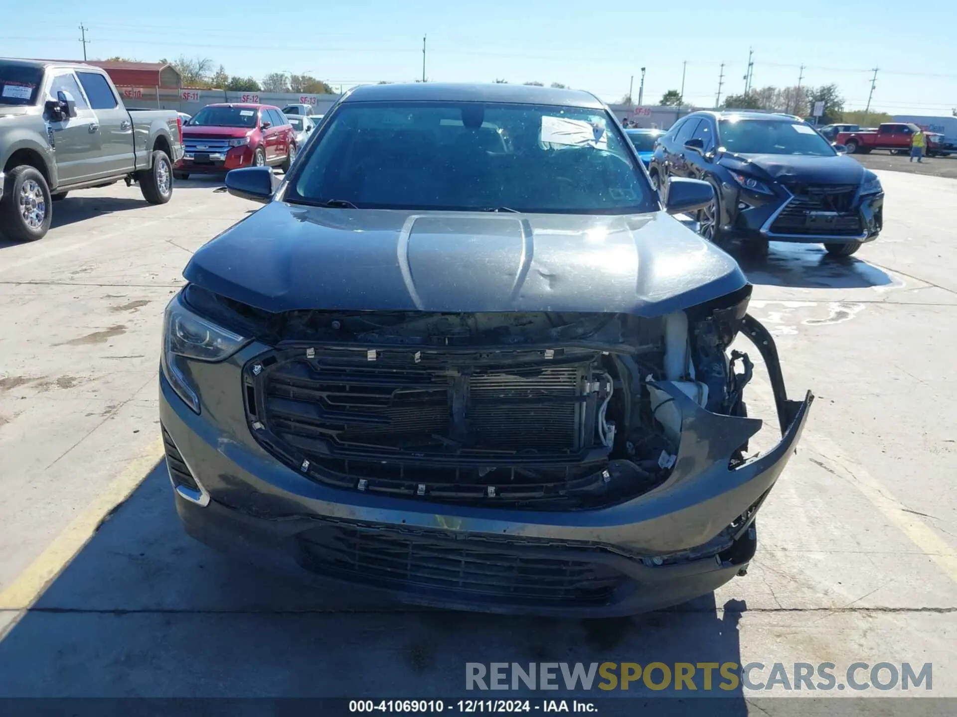 12 fotografías del automóvil dañado 3GKALMEX7KL185859 GMC TERRAIN 2019