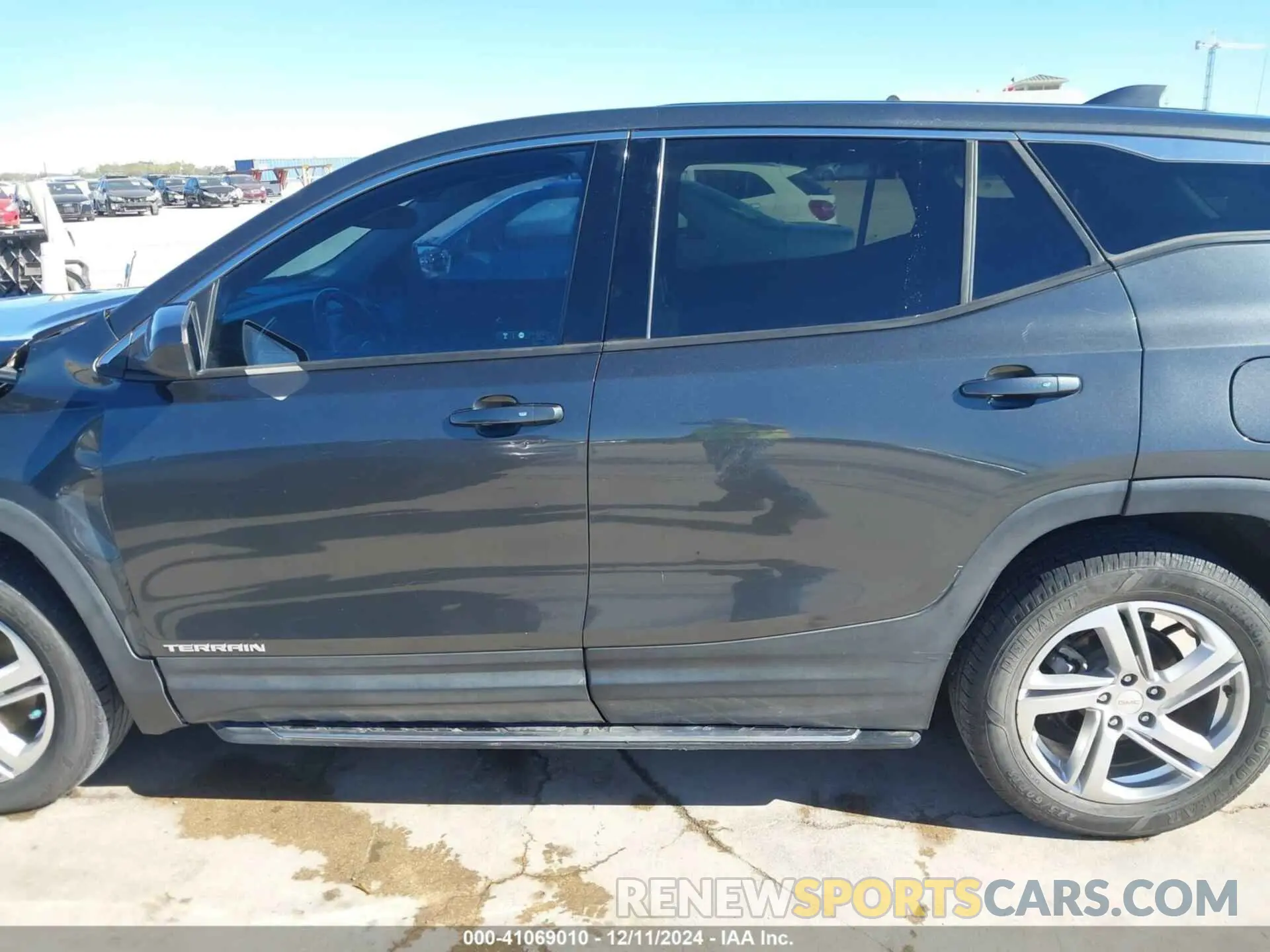 14 fotografías del automóvil dañado 3GKALMEX7KL185859 GMC TERRAIN 2019