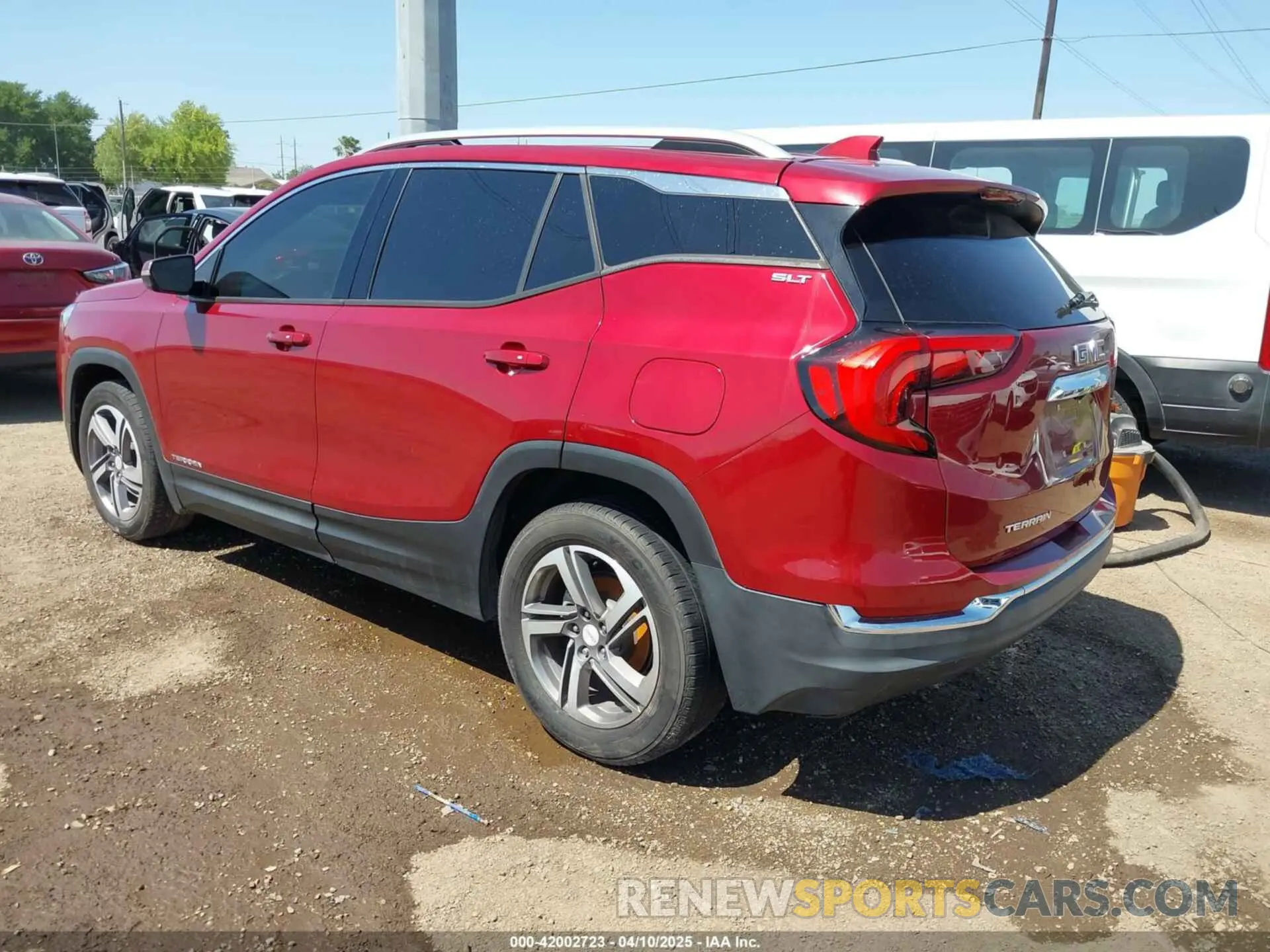 3 fotografías del automóvil dañado 3GKALPEV0KL115409 GMC TERRAIN 2019