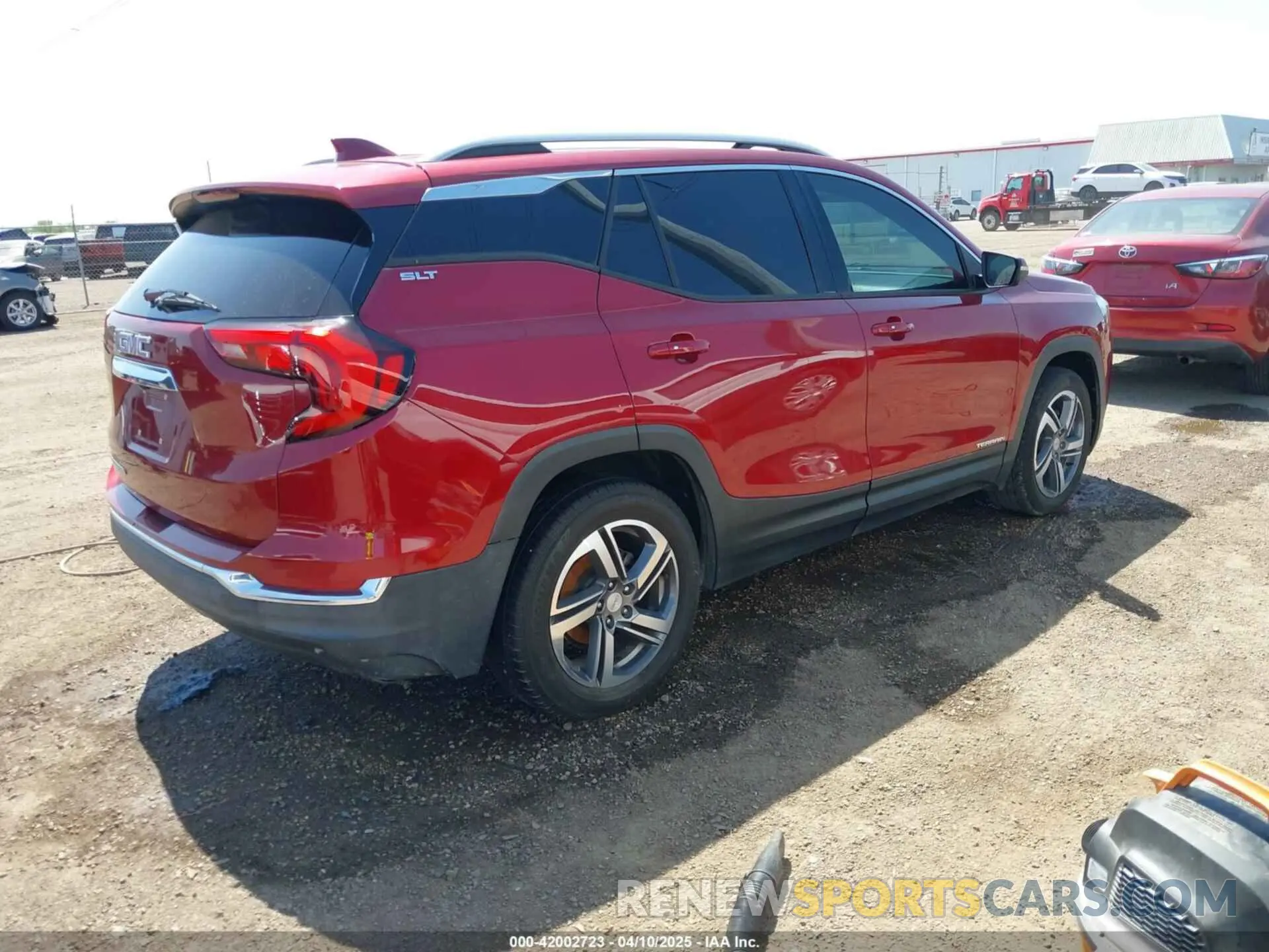 4 fotografías del automóvil dañado 3GKALPEV0KL115409 GMC TERRAIN 2019
