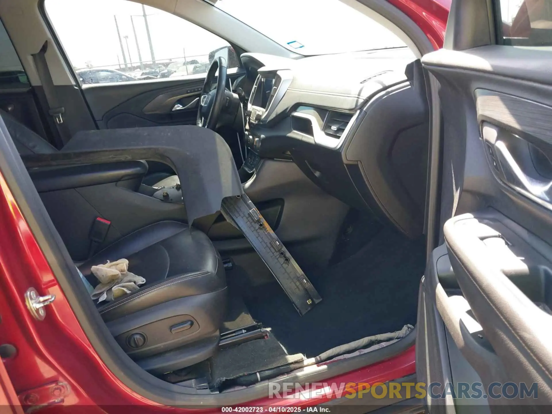 5 fotografías del automóvil dañado 3GKALPEV0KL115409 GMC TERRAIN 2019