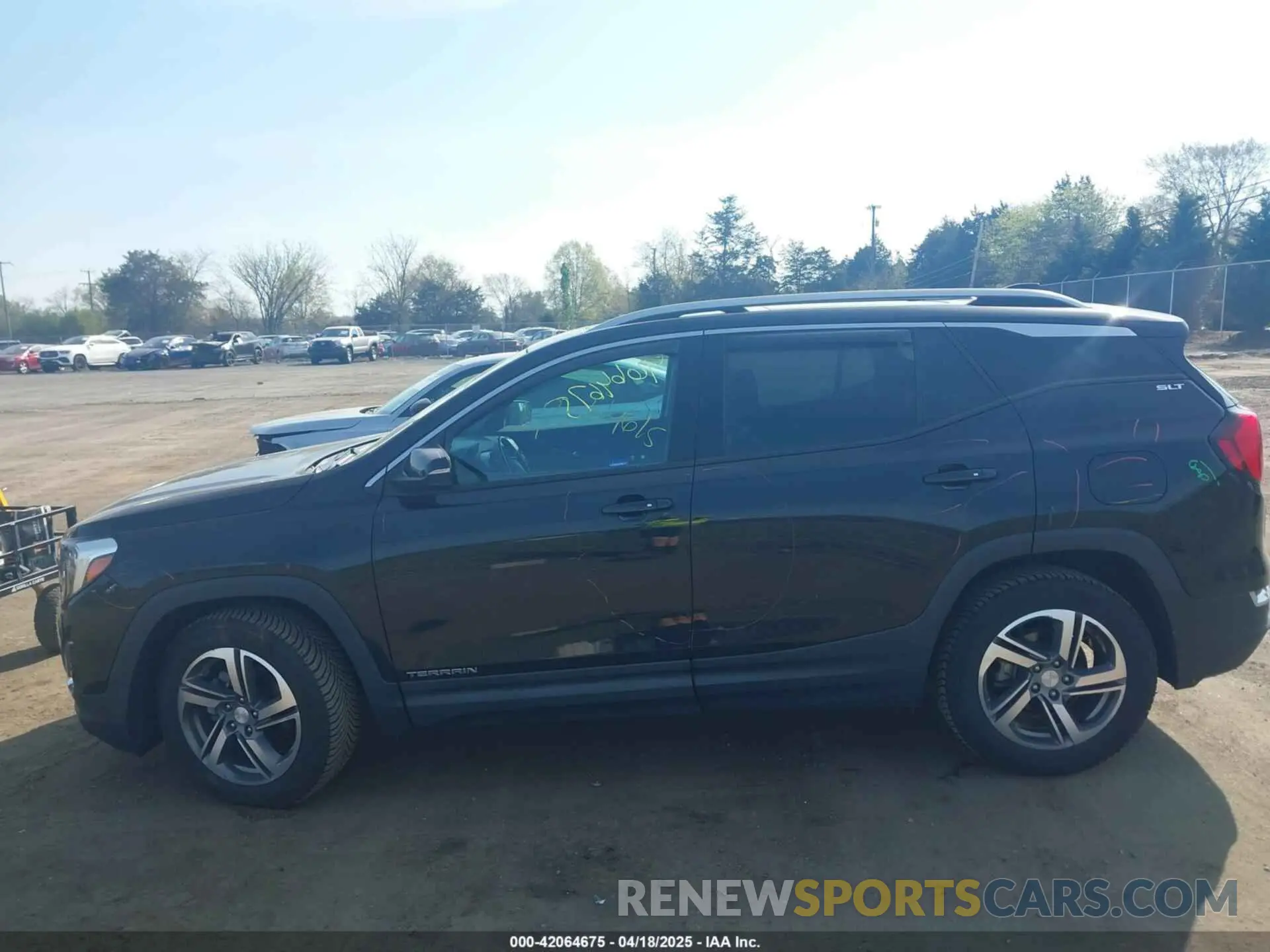 14 fotografías del automóvil dañado 3GKALPEV1KL291904 GMC TERRAIN 2019