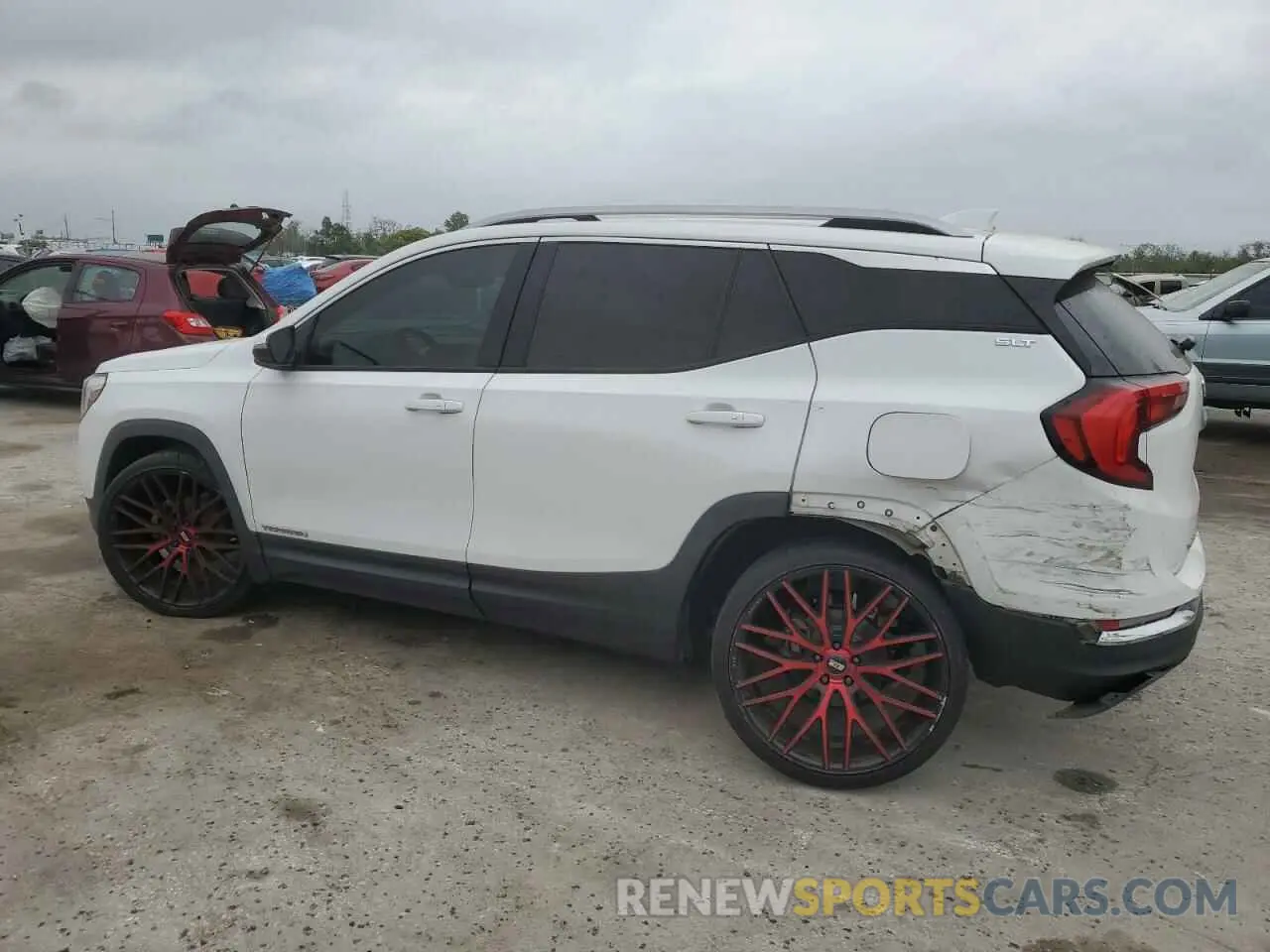 2 fotografías del automóvil dañado 3GKALPEV2KL183033 GMC TERRAIN 2019