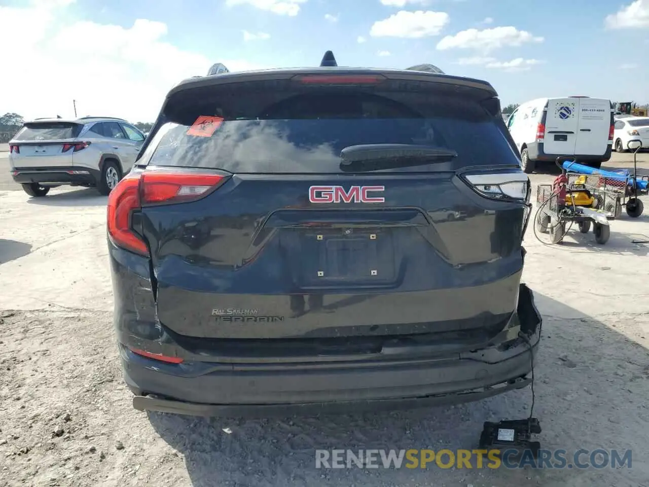 6 fotografías del automóvil dañado 3GKALPEV5KL122811 GMC TERRAIN 2019