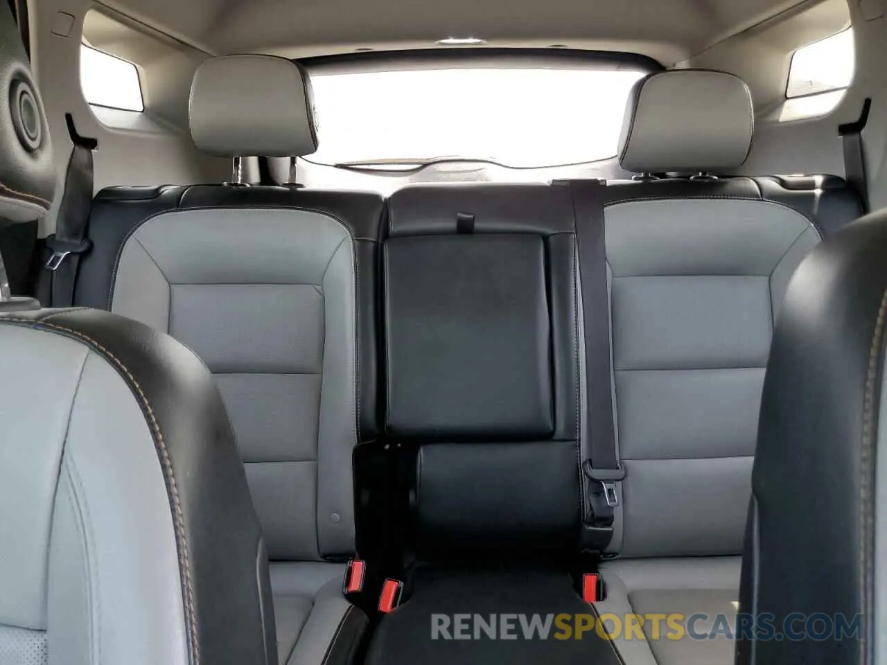 10 fotografías del automóvil dañado 3GKALPEV5KL173614 GMC TERRAIN 2019