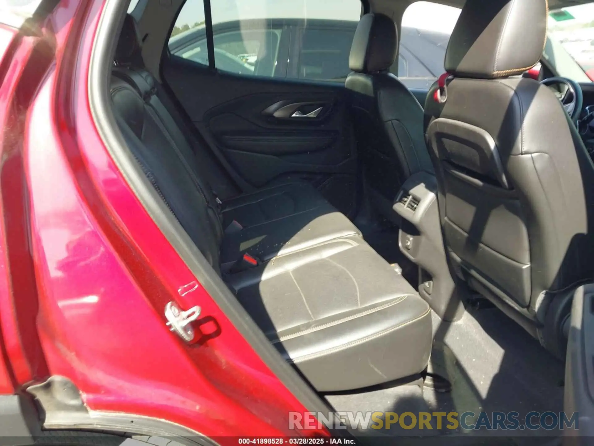 8 fotografías del automóvil dañado 3GKALPEV6KL338490 GMC TERRAIN 2019