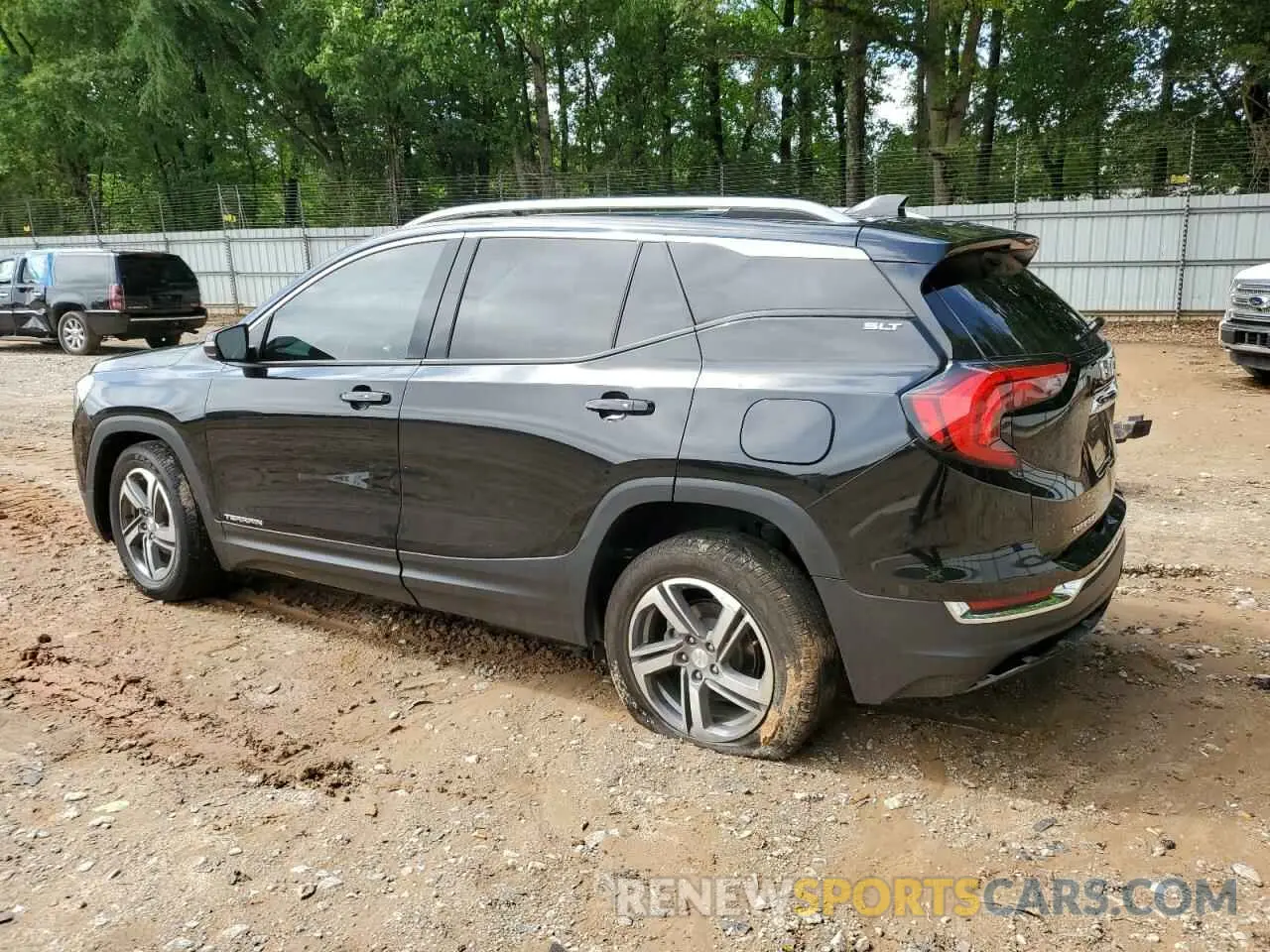 2 fotografías del automóvil dañado 3GKALPEV7KL251097 GMC TERRAIN 2019