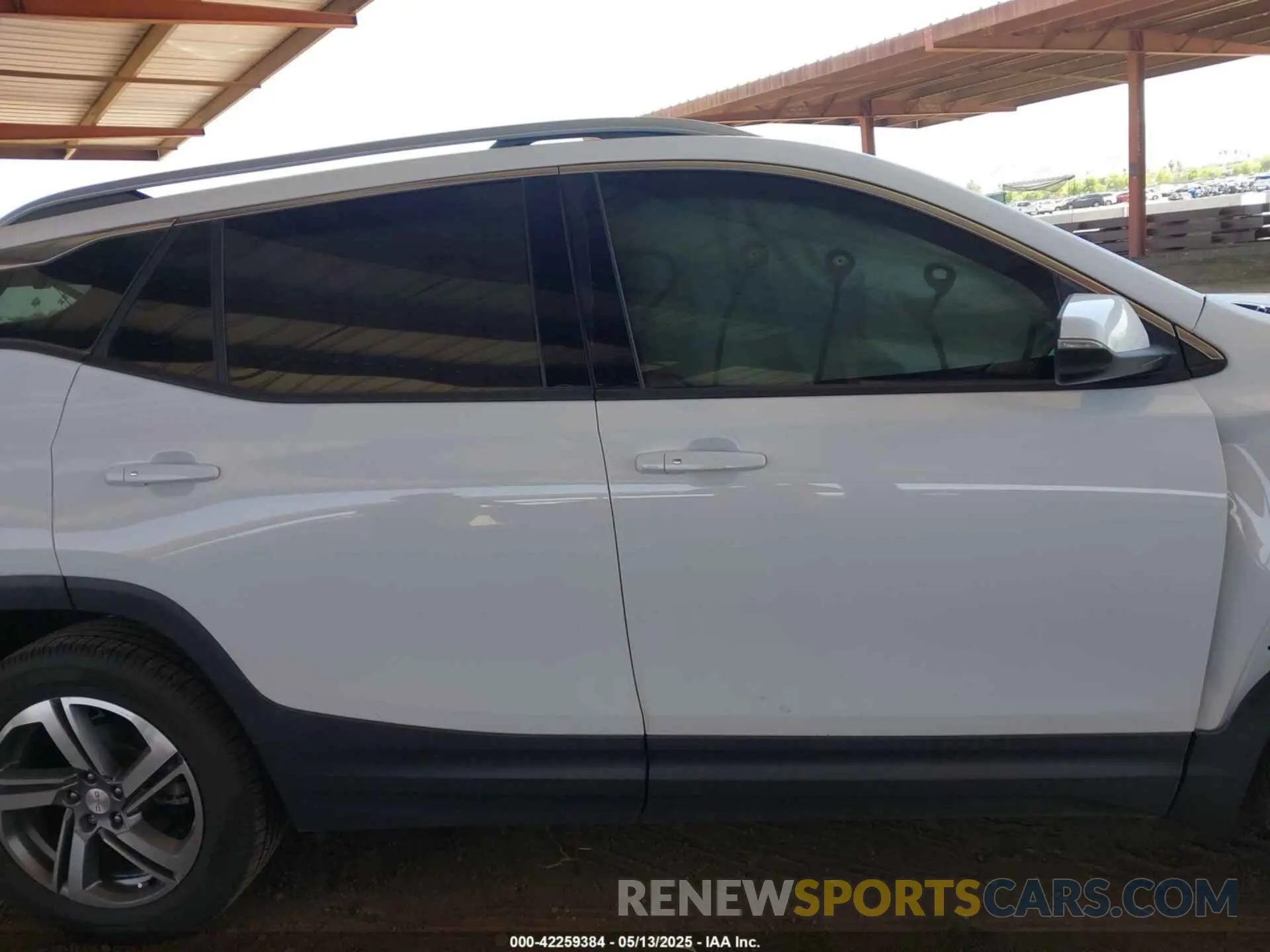 13 fotografías del automóvil dañado 3GKALPEV7KL373846 GMC TERRAIN 2019