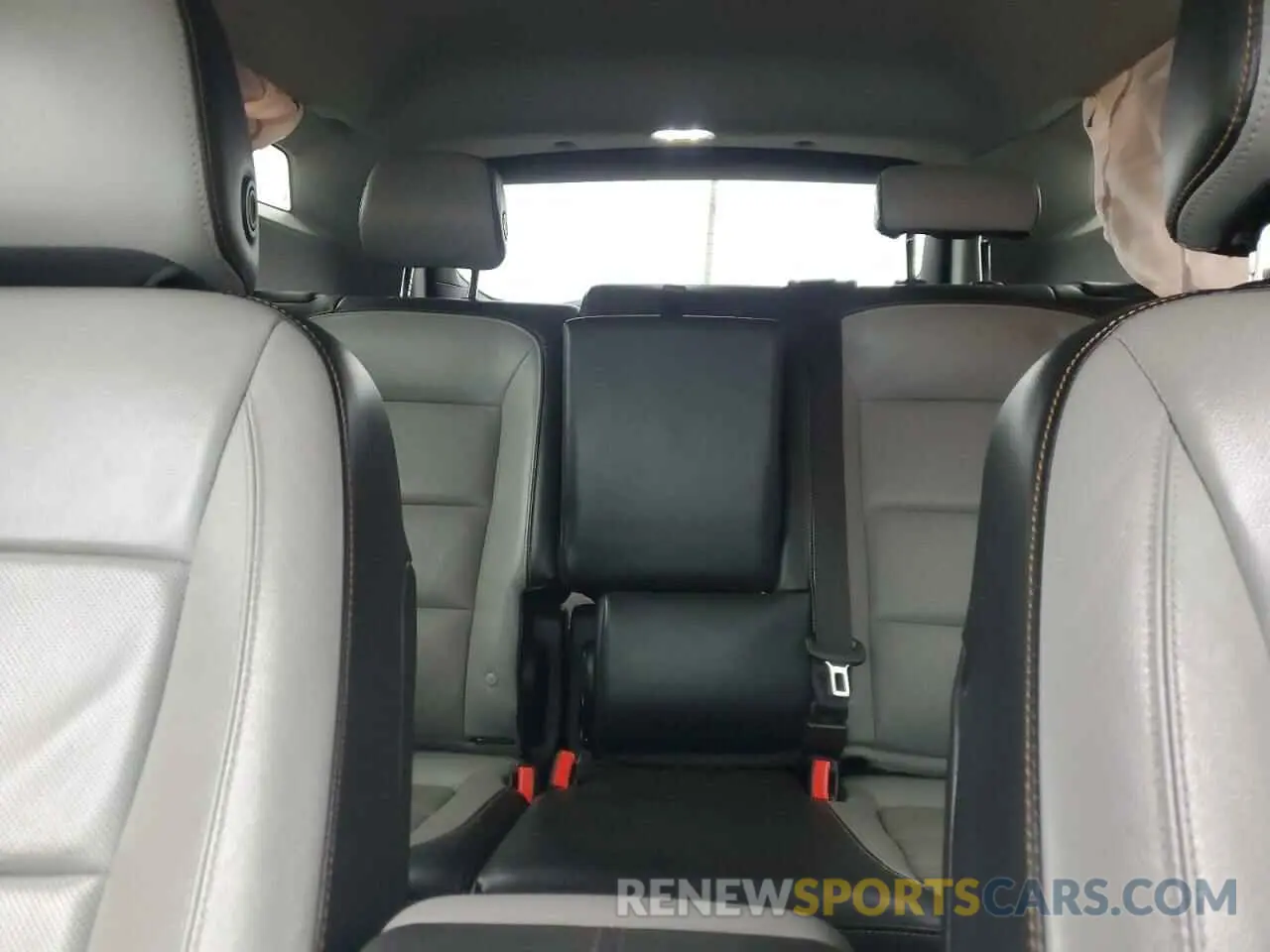 10 fotografías del automóvil dañado 3GKALPEV8KL327619 GMC TERRAIN 2019