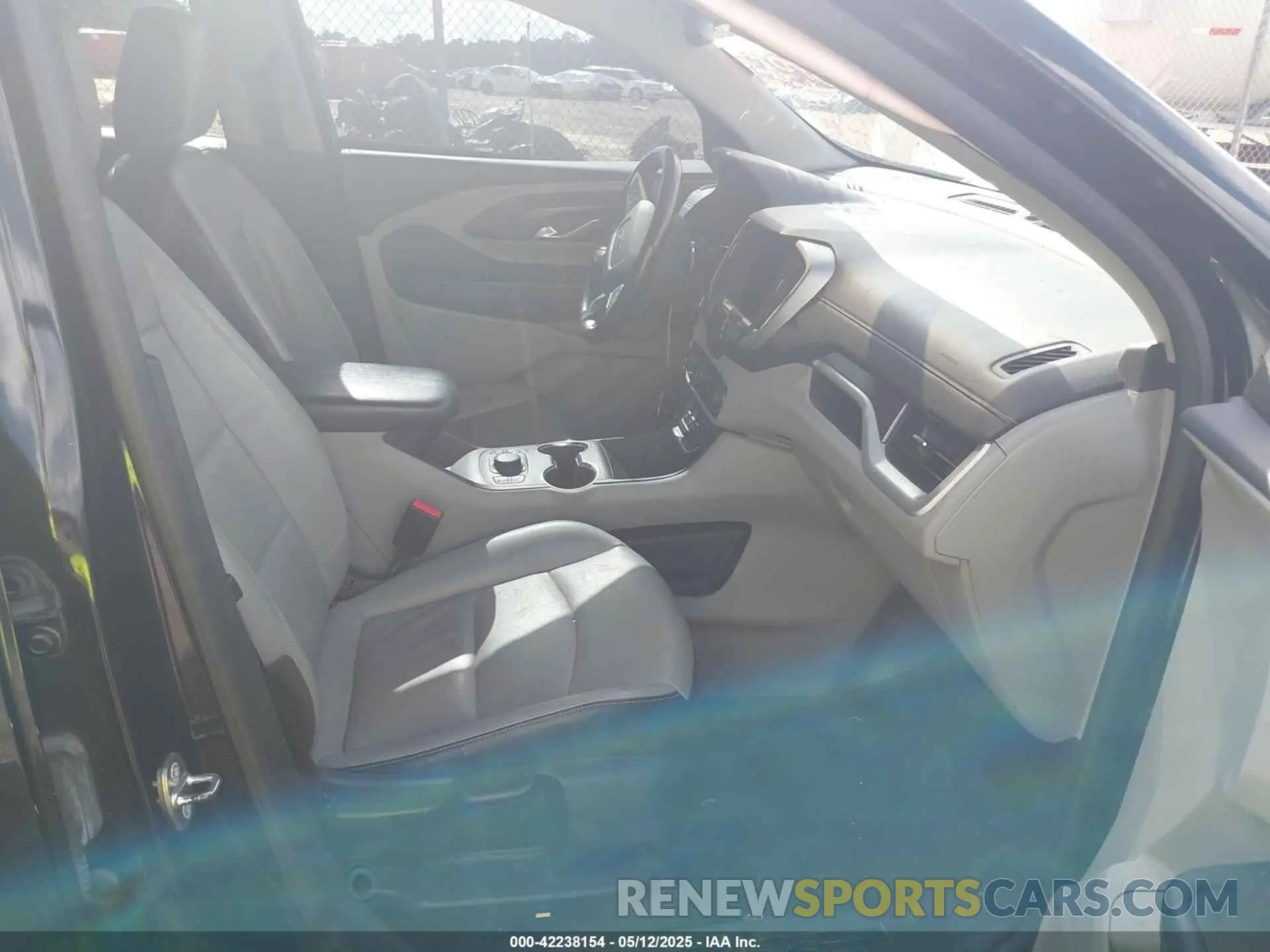 5 fotografías del automóvil dañado 3GKALPEX3KL297642 GMC TERRAIN 2019