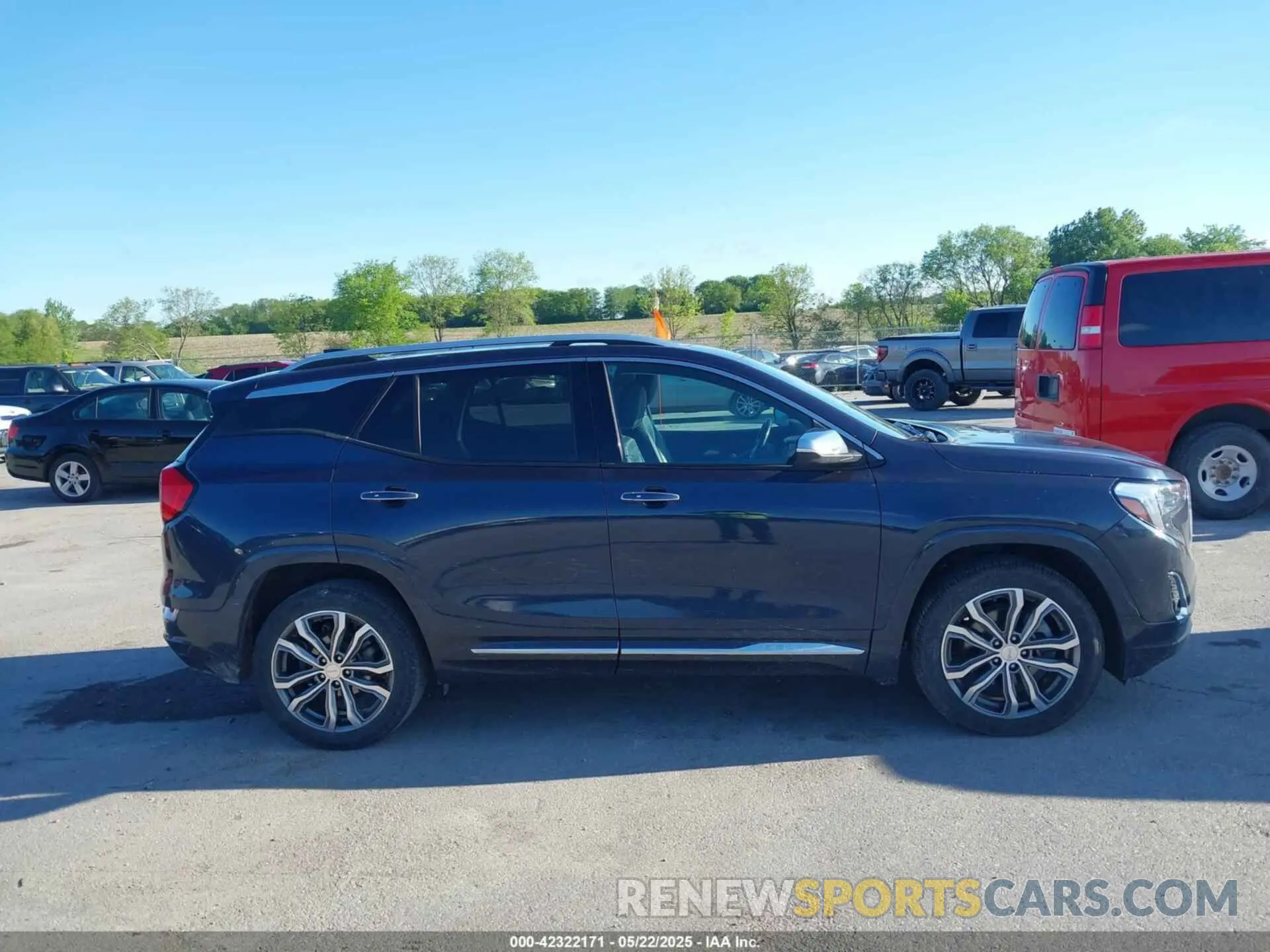 13 fotografías del automóvil dañado 3GKALSEX3KL118857 GMC TERRAIN 2019