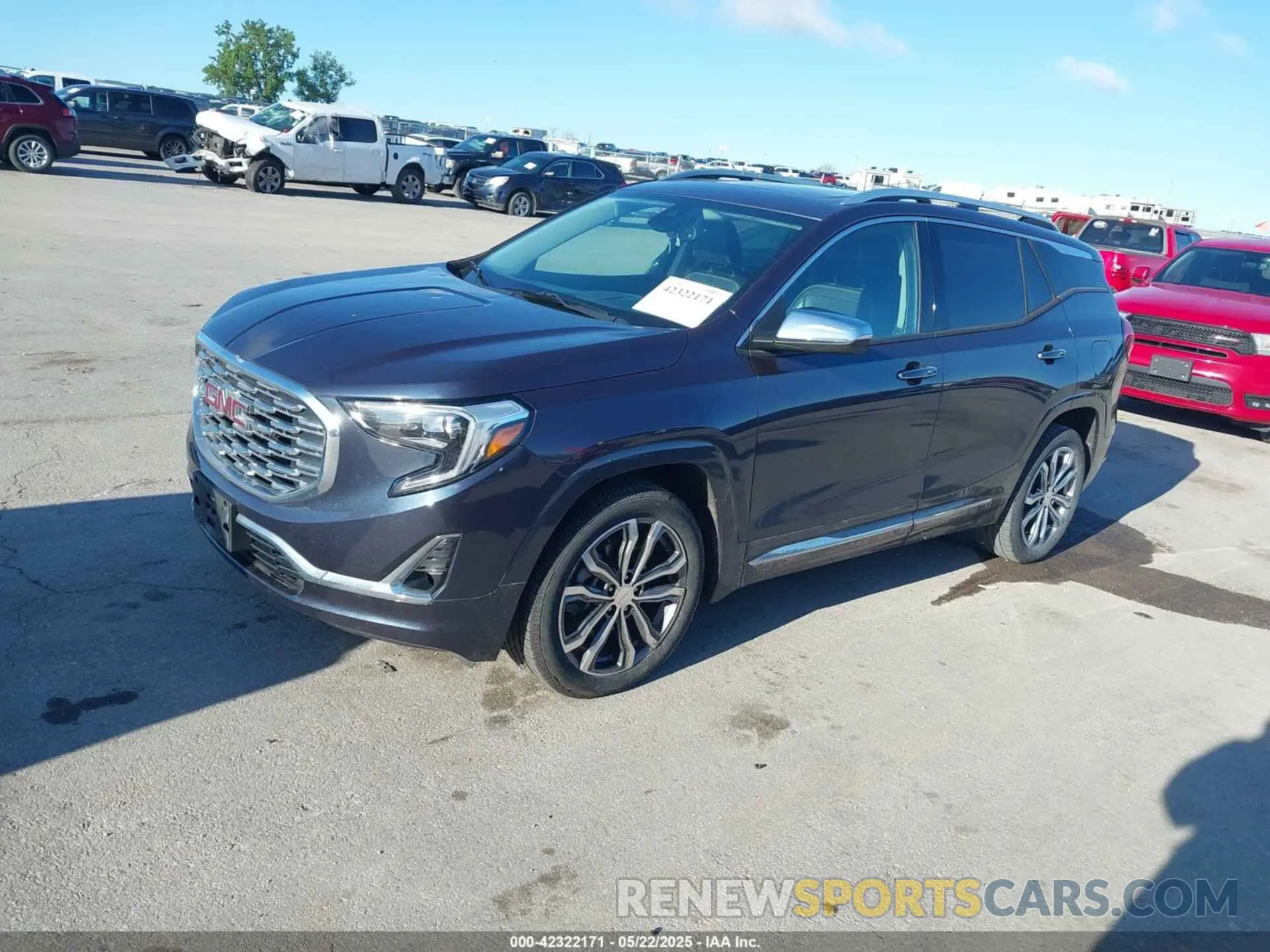 2 fotografías del automóvil dañado 3GKALSEX3KL118857 GMC TERRAIN 2019
