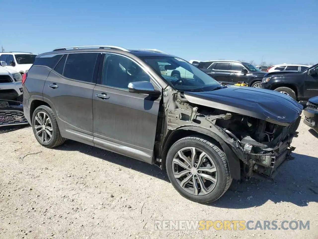 4 fotografías del automóvil dañado 3GKALSEX3KL152068 GMC TERRAIN 2019