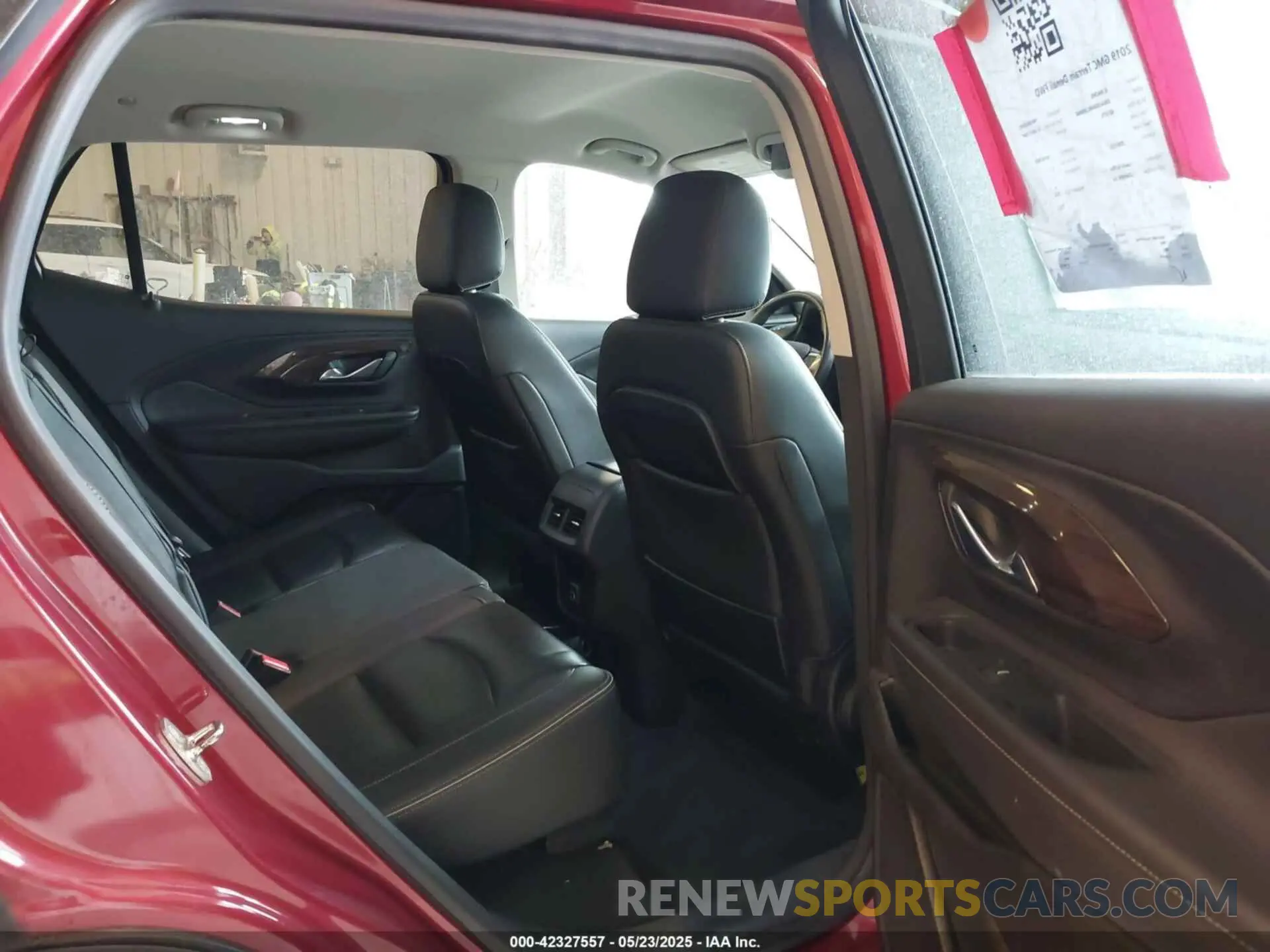 8 fotografías del automóvil dañado 3GKALSEX4KL389068 GMC TERRAIN 2019