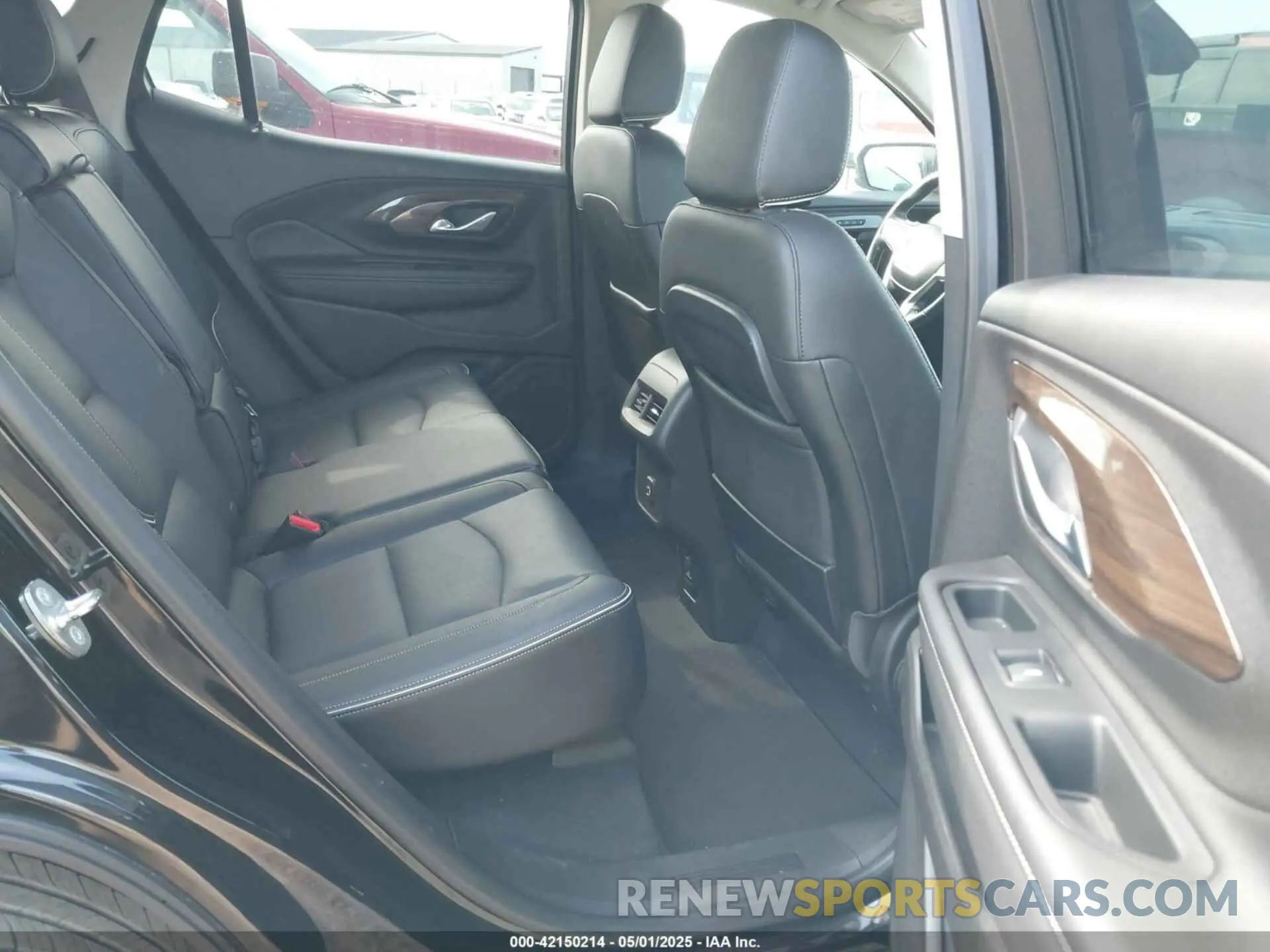 8 fotografías del automóvil dañado 3GKALSEX9KL356017 GMC TERRAIN 2019