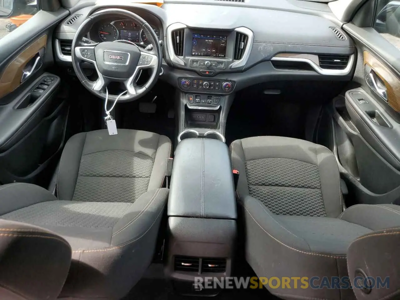 8 fotografías del automóvil dañado 3GKALTEV1KL232408 GMC TERRAIN 2019