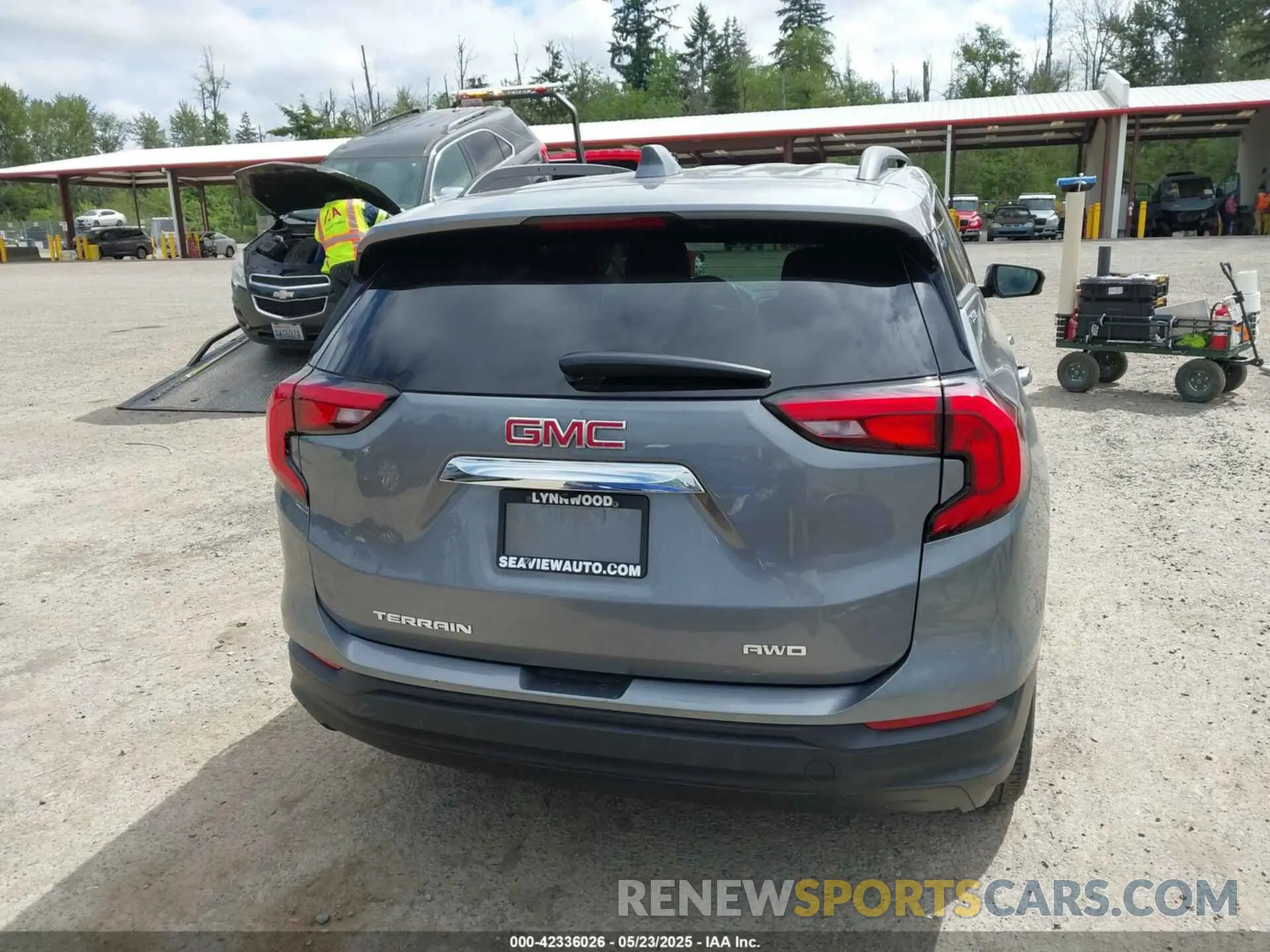 17 fotografías del automóvil dañado 3GKALTEV1KL293368 GMC TERRAIN 2019