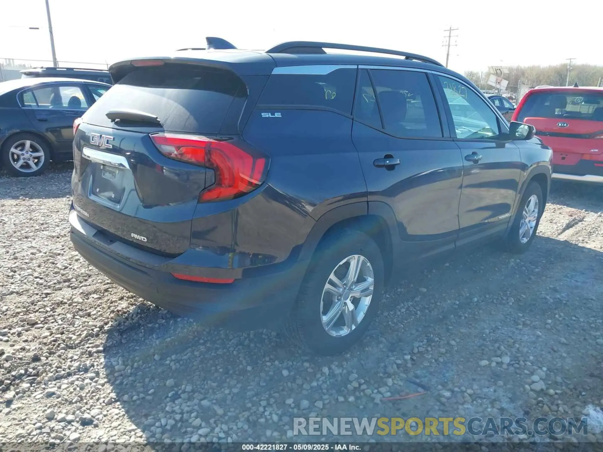 4 fotografías del automóvil dañado 3GKALTEV2KL112911 GMC TERRAIN 2019