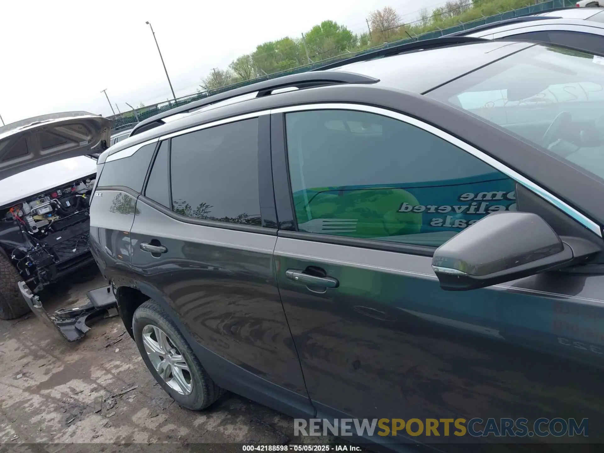 14 fotografías del automóvil dañado 3GKALTEV3KL154455 GMC TERRAIN 2019