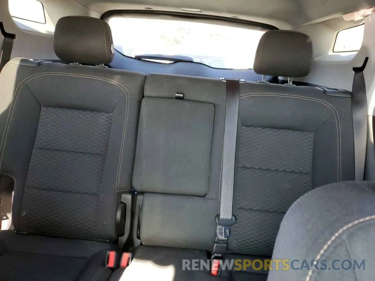 10 fotografías del automóvil dañado 3GKALTEV3KL350038 GMC TERRAIN 2019