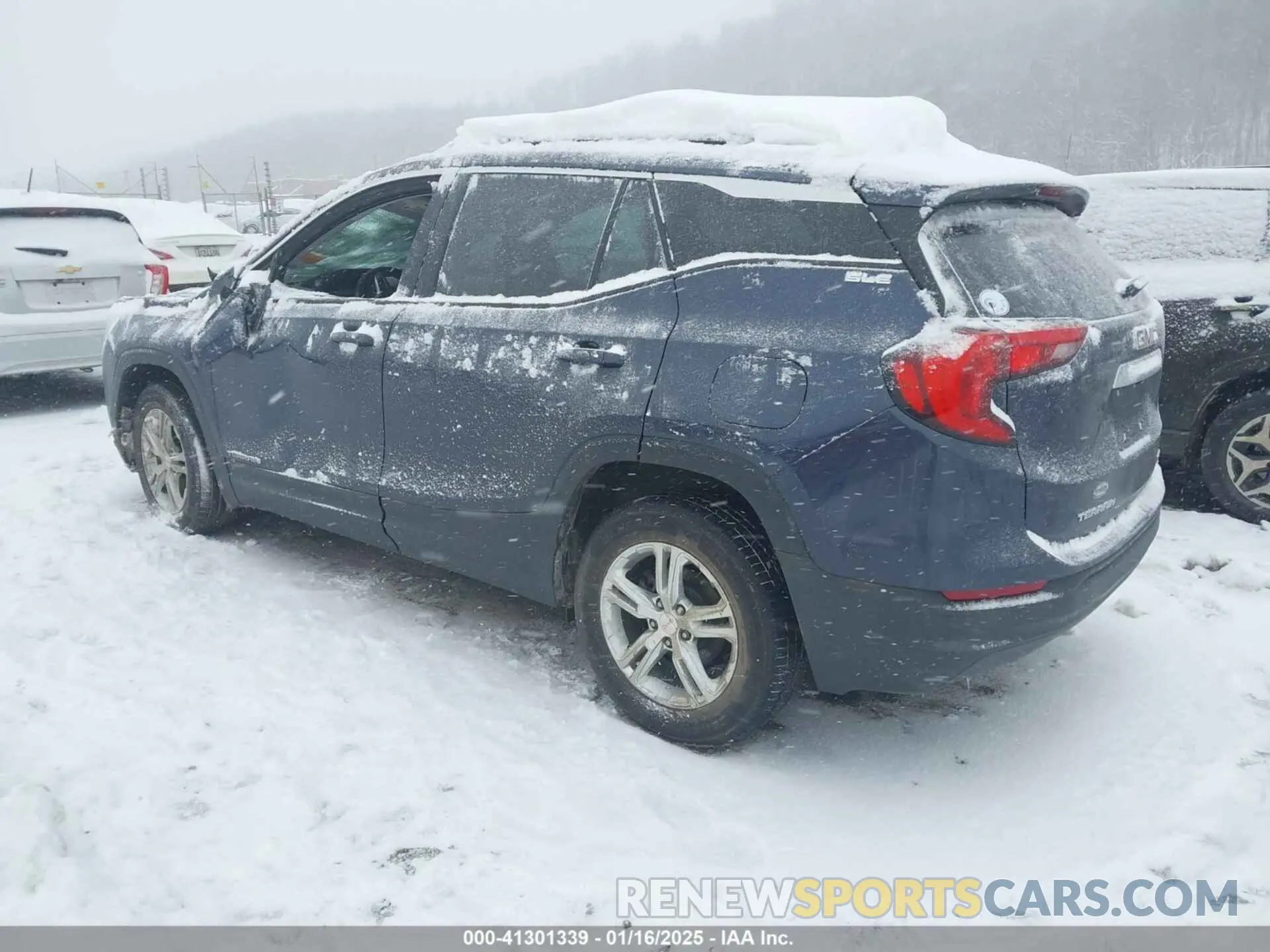3 fotografías del automóvil dañado 3GKALTEV7KL137271 GMC TERRAIN 2019