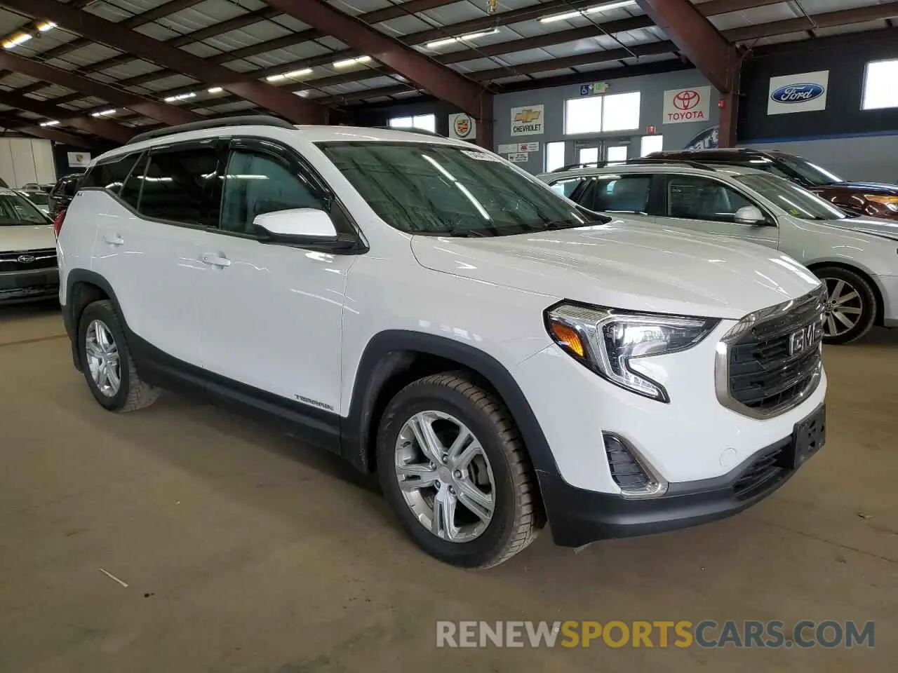 4 fotografías del automóvil dañado 3GKALTEV7KL262643 GMC TERRAIN 2019