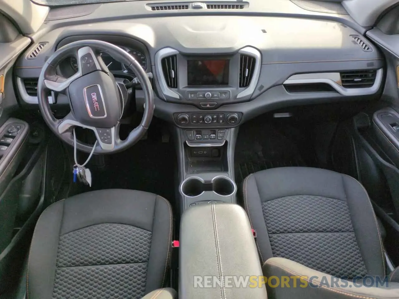 8 fotografías del automóvil dañado 3GKALUEU9KL227728 GMC TERRAIN 2019