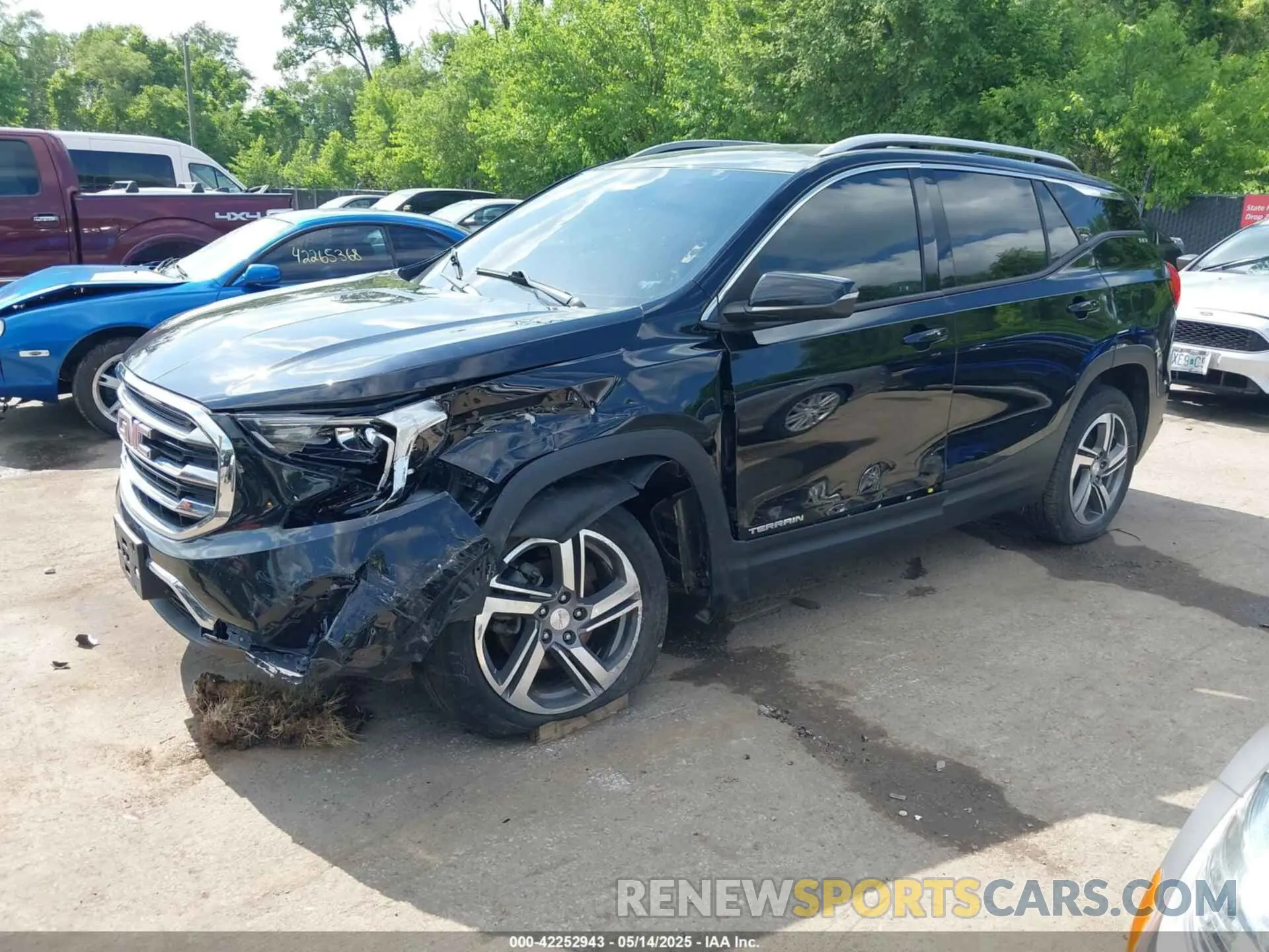2 fotografías del automóvil dañado 3GKALVEV1KL324193 GMC TERRAIN 2019