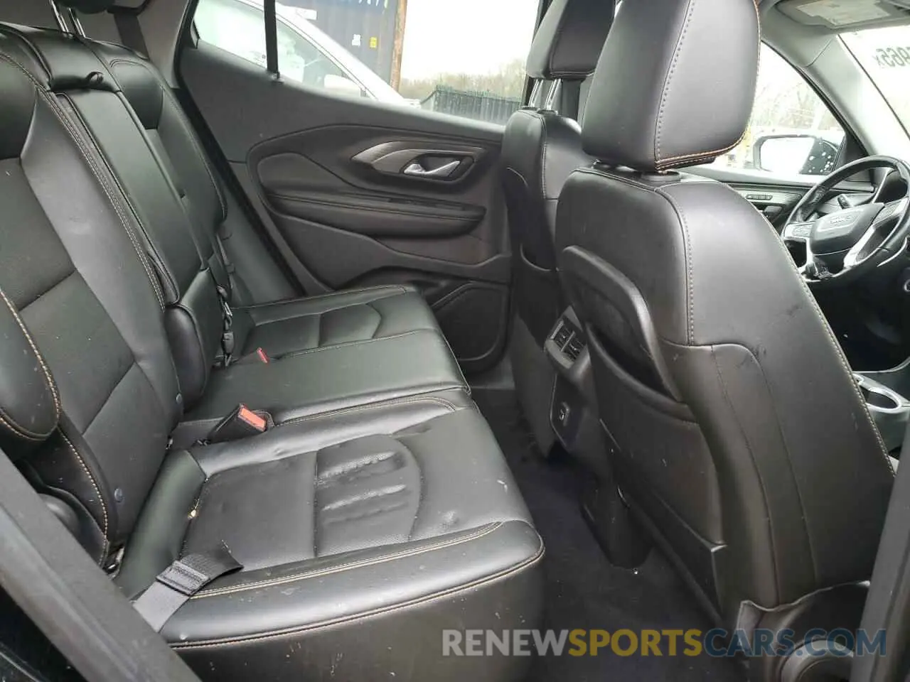 10 fotografías del automóvil dañado 3GKALVEV2KL327877 GMC TERRAIN 2019