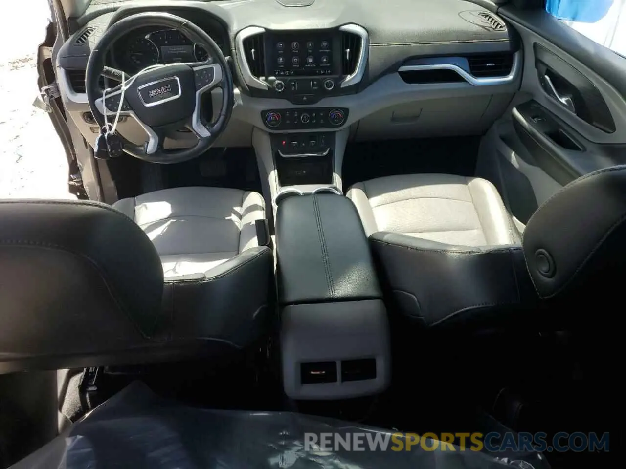 8 fotografías del automóvil dañado 3GKALVEV4KL150006 GMC TERRAIN 2019