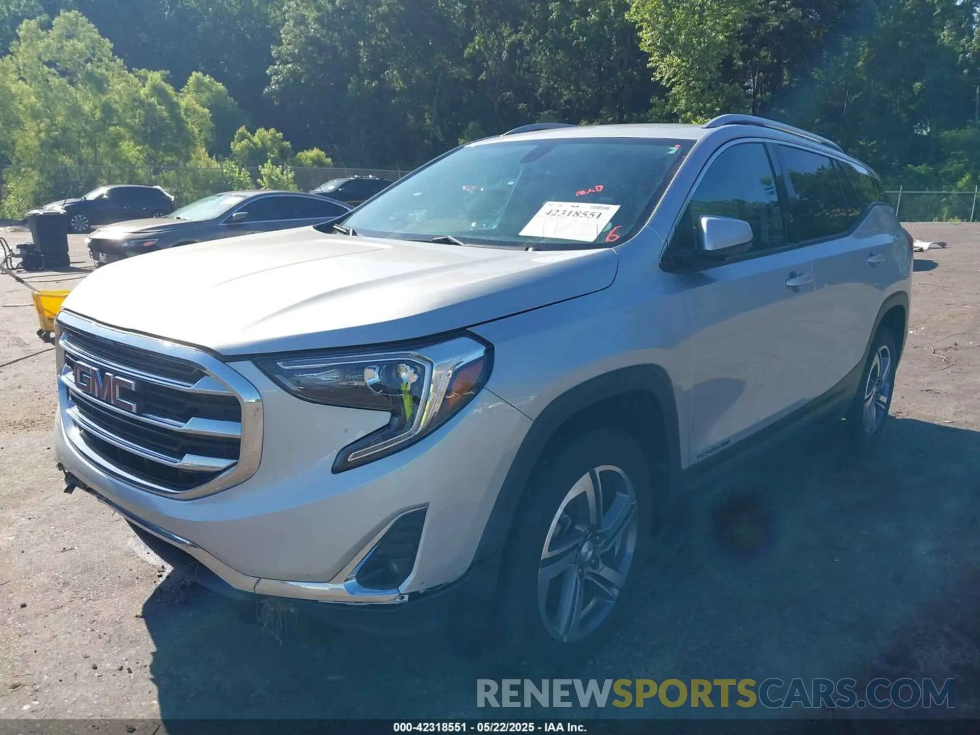 2 fotografías del automóvil dañado 3GKALVEV6KL341085 GMC TERRAIN 2019