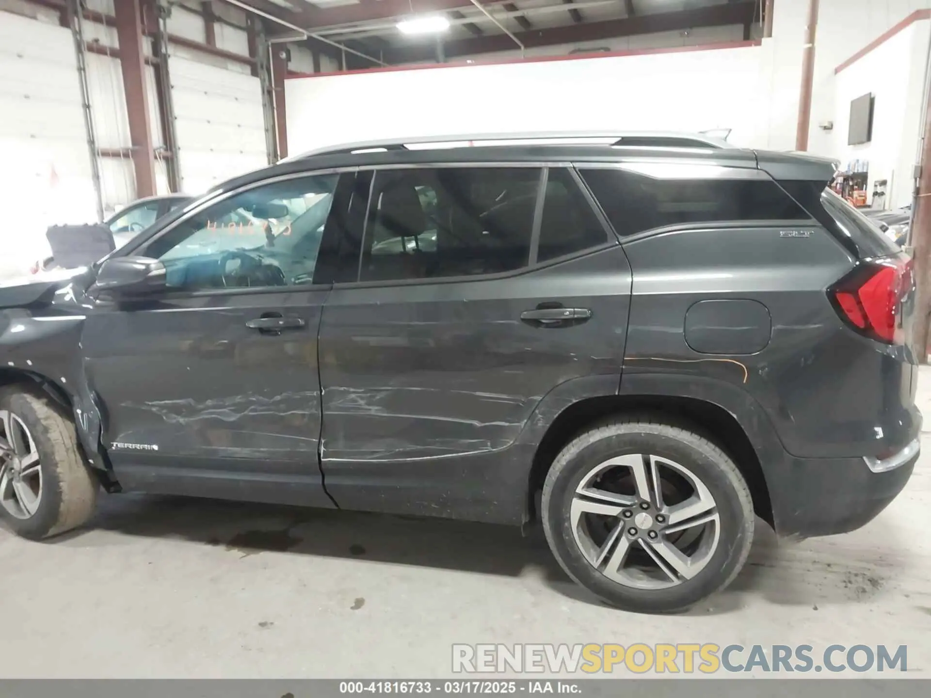 14 fotografías del automóvil dañado 3GKALVEVXKL346483 GMC TERRAIN 2019